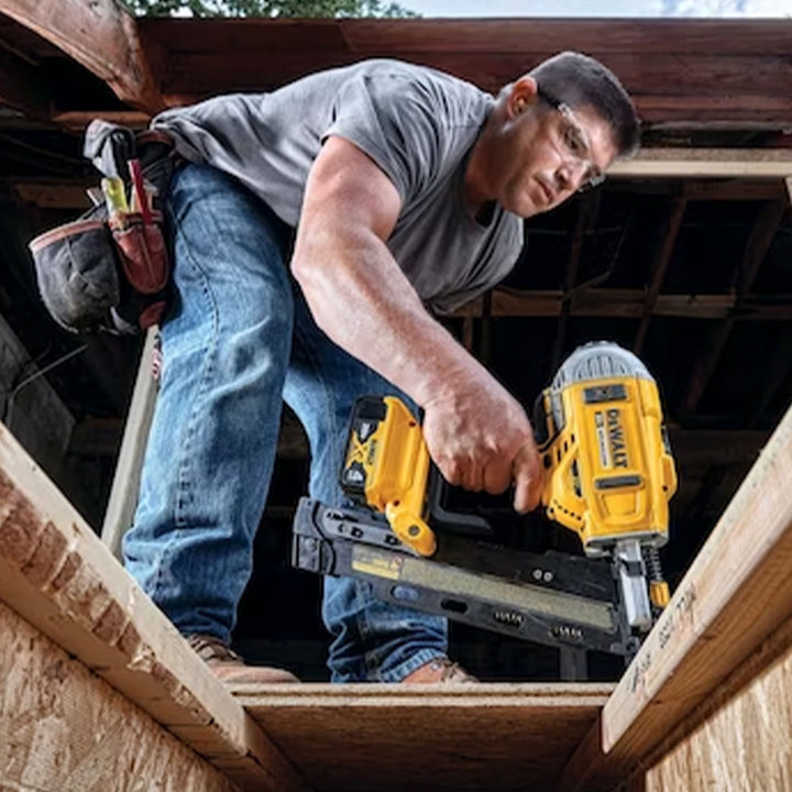 DeWalt 20V MAX Collated Cordless Framing Nailer Tool Kit with Adjustable Hook - VMInnovations