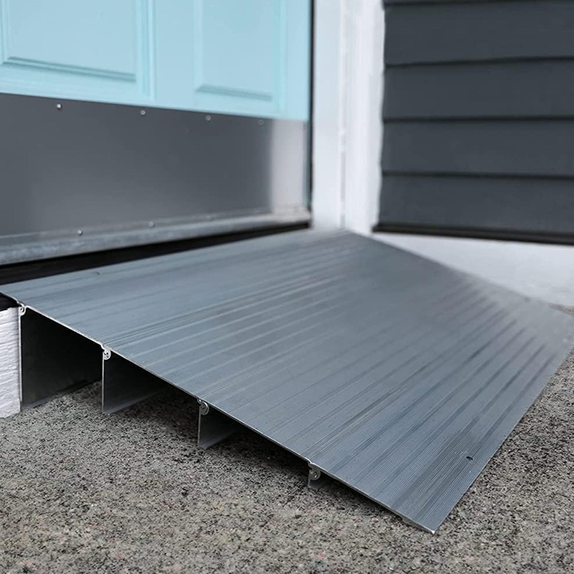 EZ-ACCESS TRANSITIONS 3” Portable Self Supporting Aluminum Entry Ramp (Open Box) - VMInnovations