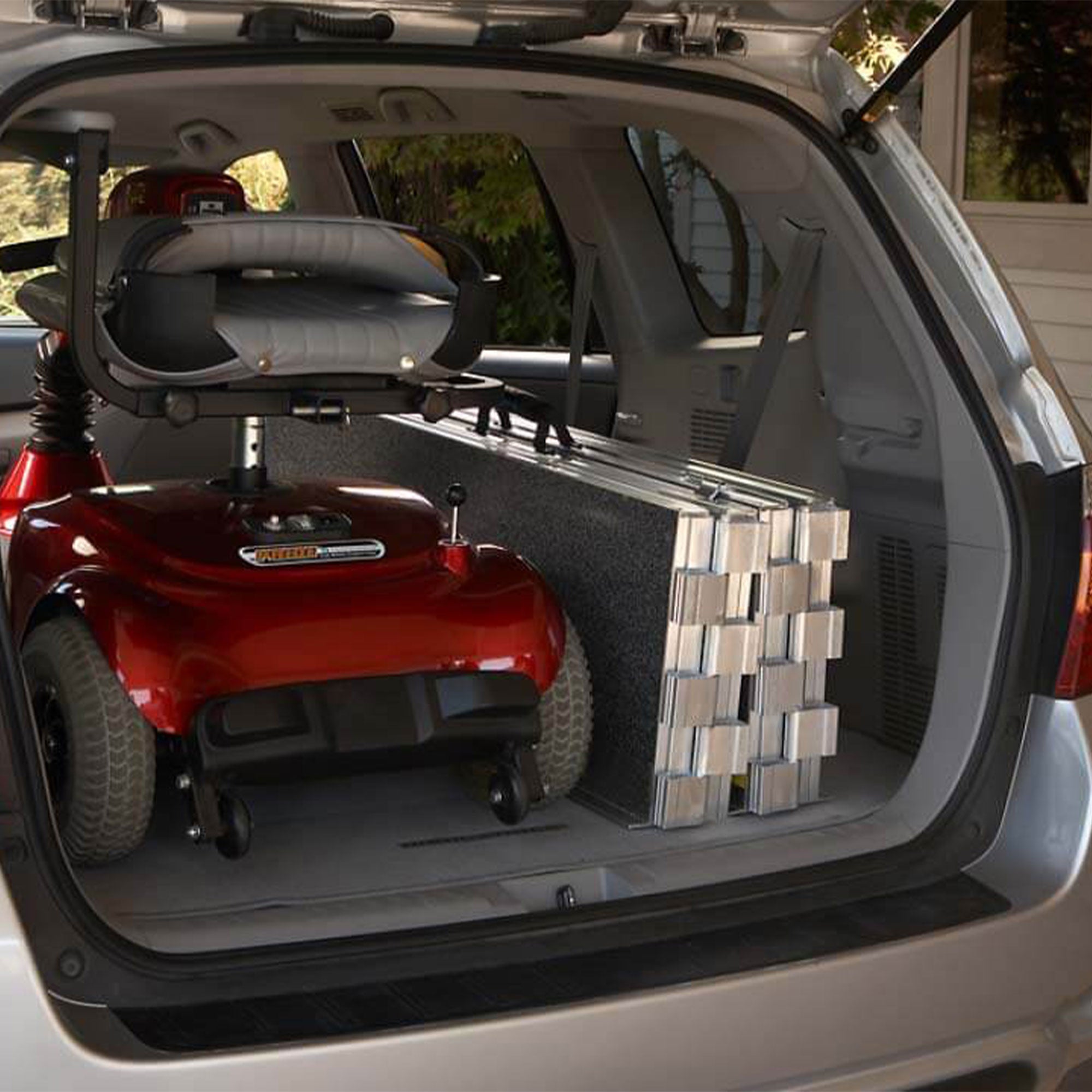 EZ-ACCESS SUITCASE 7ft TRIFOLD Portable Ramp w/Surface Resists Slips (Open Box)