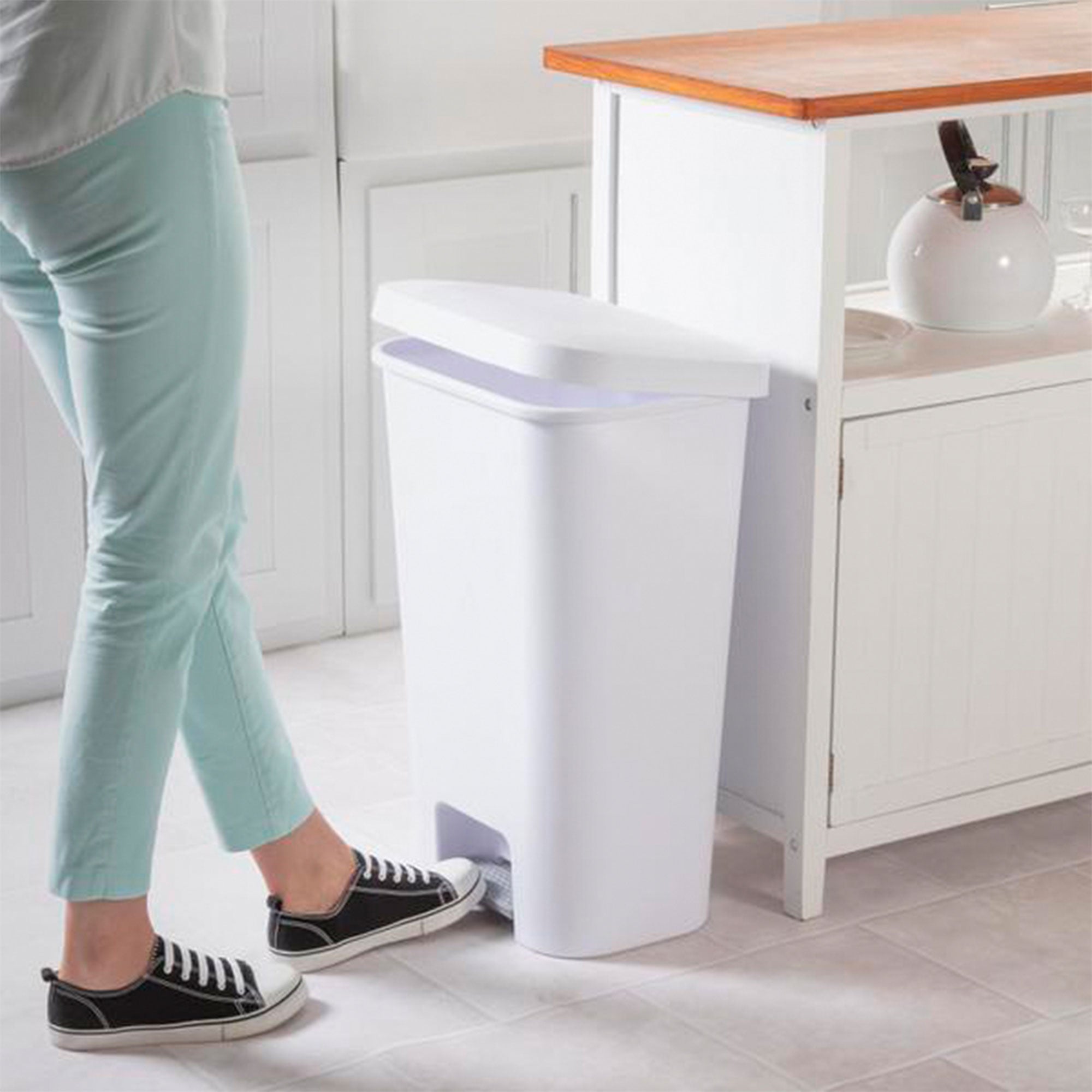 Sterilite 11.9 Gal Rectangle Step On Trash Kitchen Wastebasket, White (8 Pack)