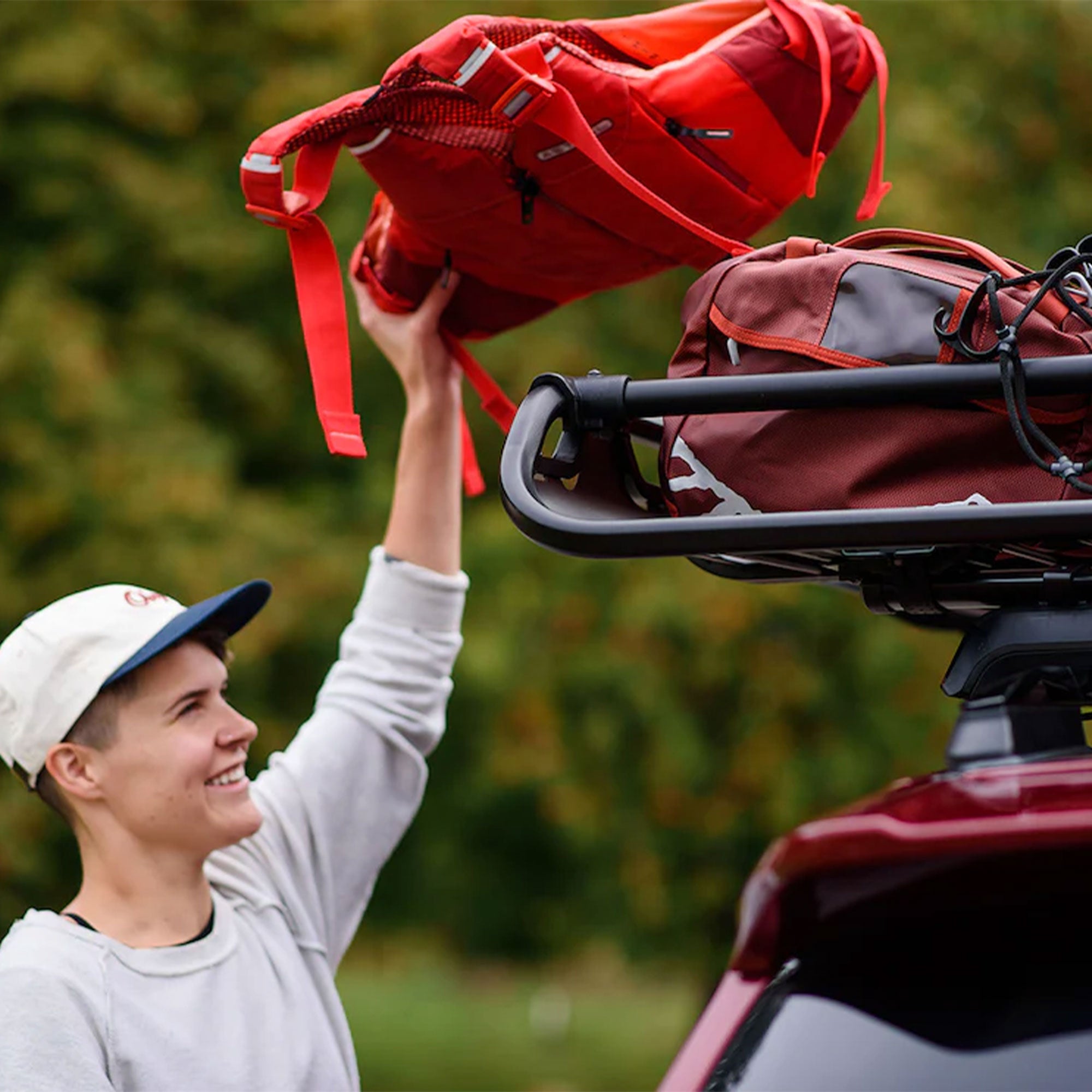 Yakima Medium Cargo Basket Roof Rack, Compatible w/StreamLine Systems (Open Box) - VMInnovations