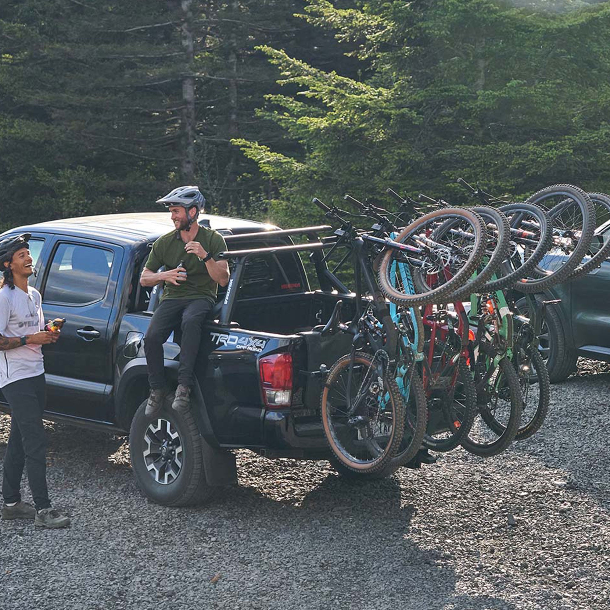 Yakima HangTight 6 Vertical Hitch Bike Rack for 2" Hitch Receivers (For Parts) - VMInnovations
