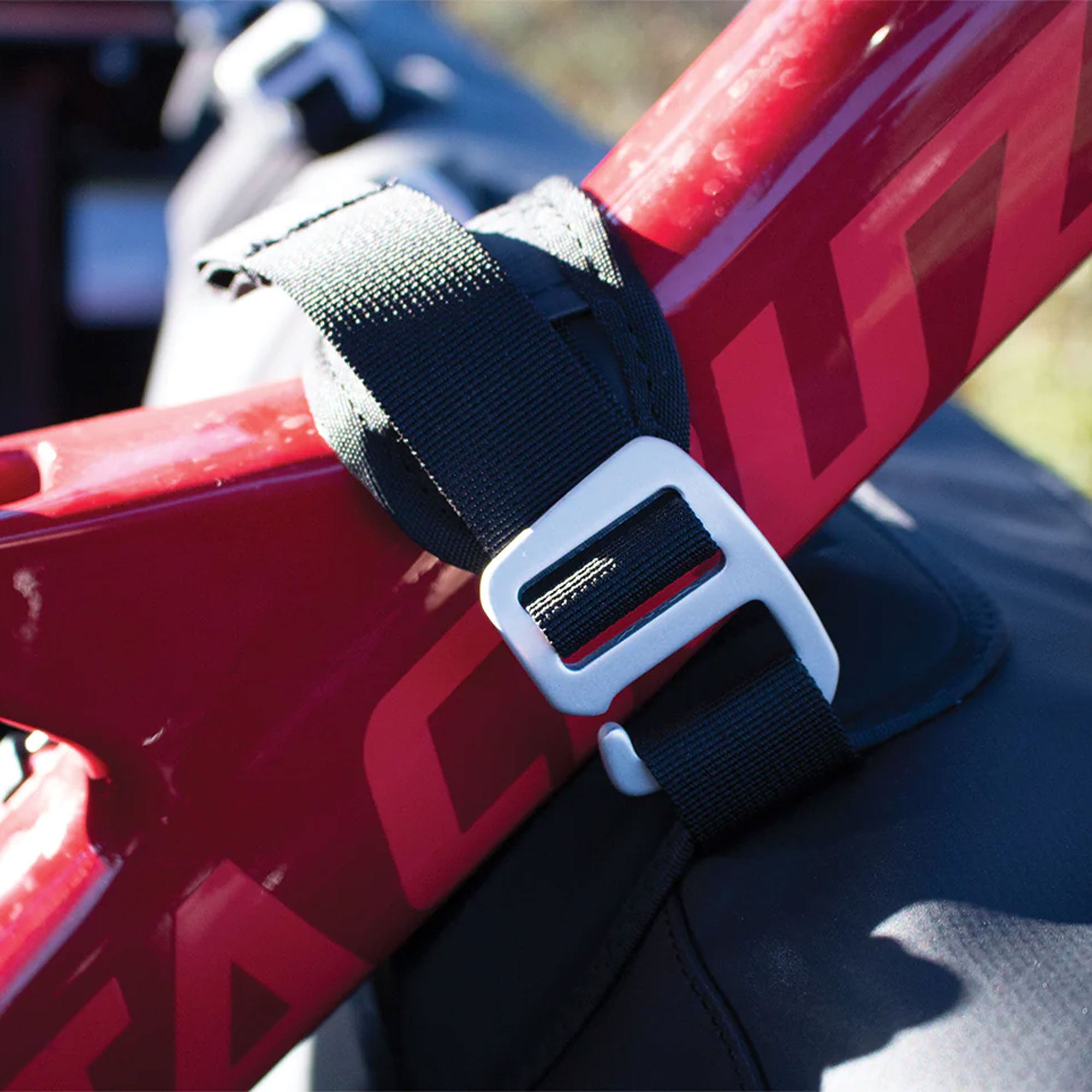 Yakima GateKeeper Full Size Truck Bed Medium Tailgate Bike Pad, Cascade Blue - VMInnovations