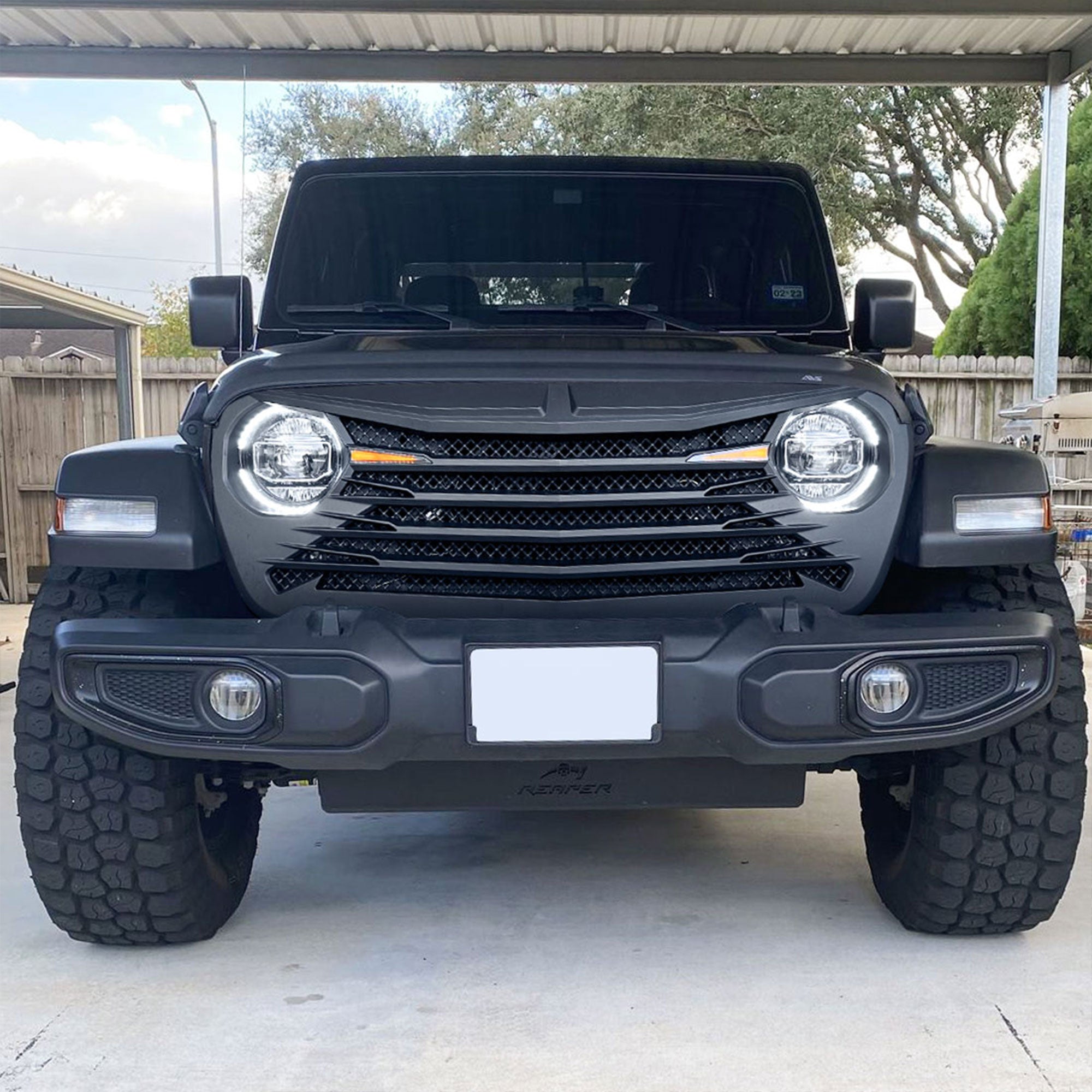 AMERICAN MODIFIED Front Grille w/DRL for 18-23 Jeep Wrangler/Gladiator(Open Box) - VMInnovations