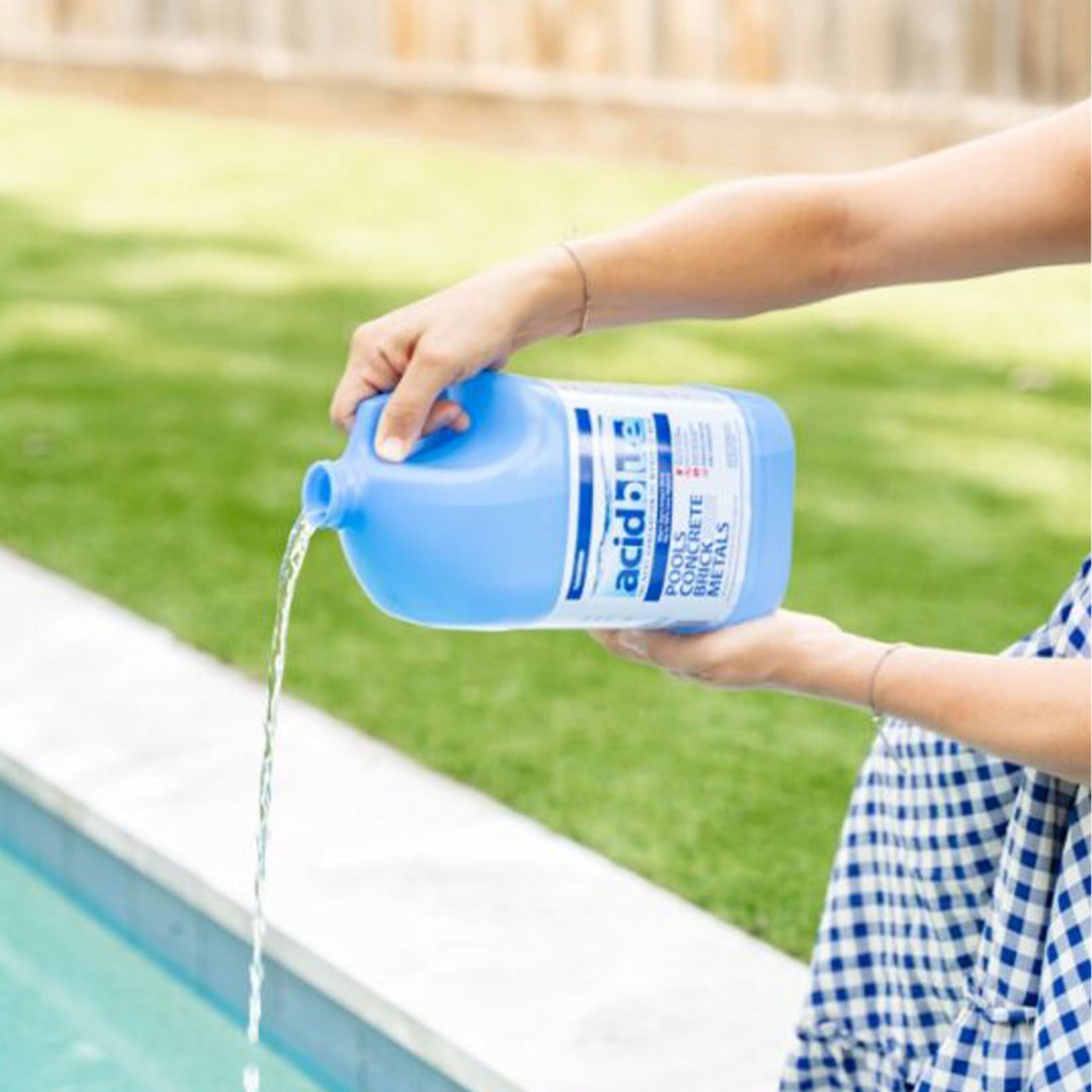 Champion Acid Blue Muriatic Acid for Removal of Stains on Driveways (4 Pack) - VMInnovations