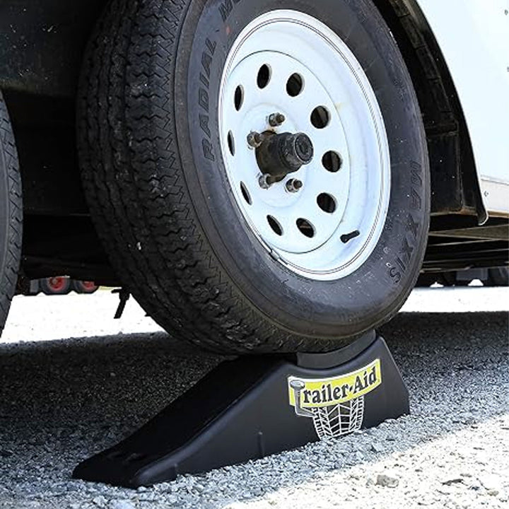 Camco Trailer Aid Tandem Trailer Tire Changing Ramp with 4.5 Inch Lift, Black - VMInnovations