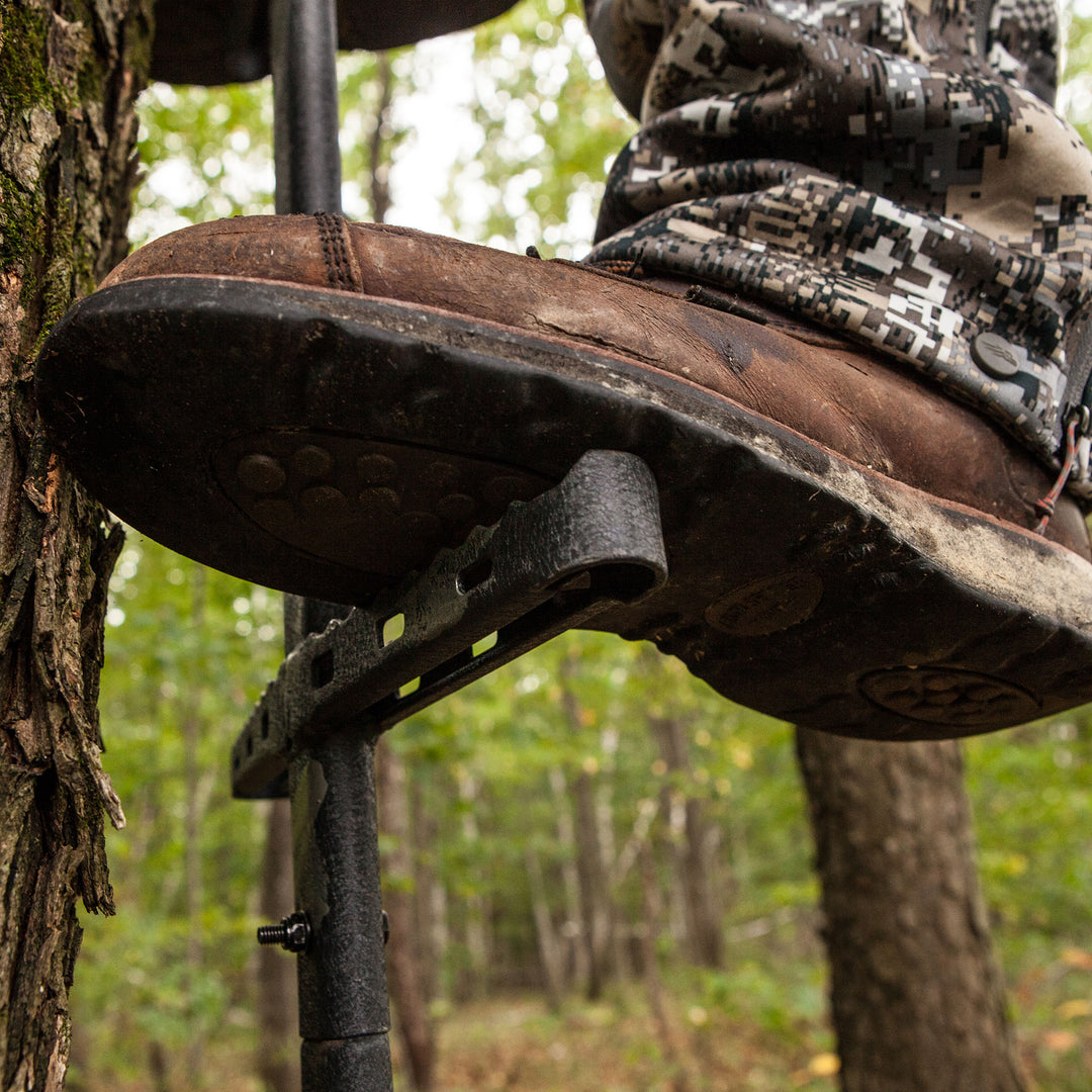 Hawk Traction Climbing Stick, 20' Tree Climbing Ladder Hunting Gear, Extra Grip - VMInnovations