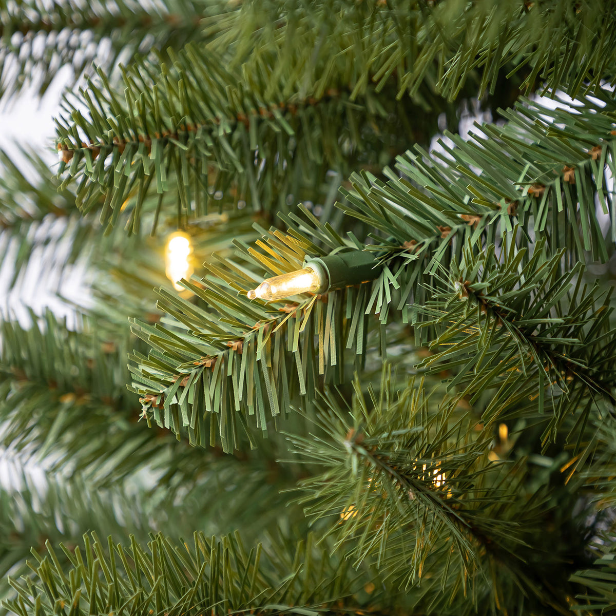 Home Heritage 7ft Brighampton Spruce Artificial Tree w/LED Light (For Parts)