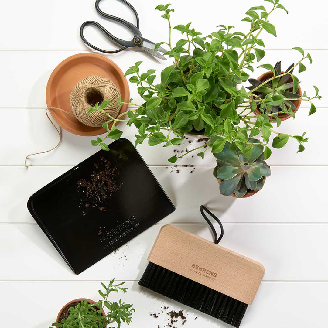 Behrens Portable Rectangular Galvanized Steel Dustpan and Brush Broom Set, Black - VMInnovations
