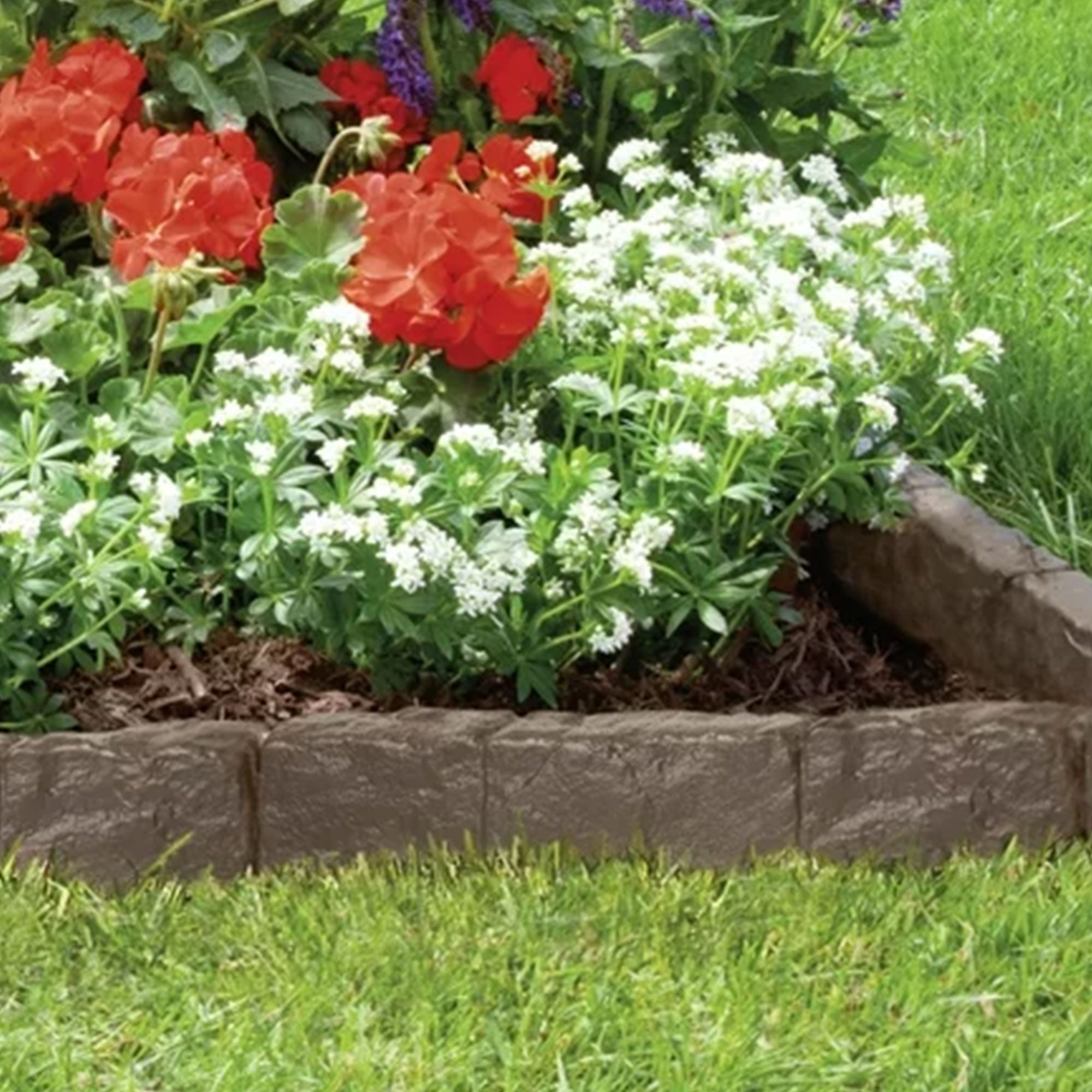 Suncast Plastic Border Stone Edging for Enclosing Flower Beds or Garden, Brown - VMInnovations