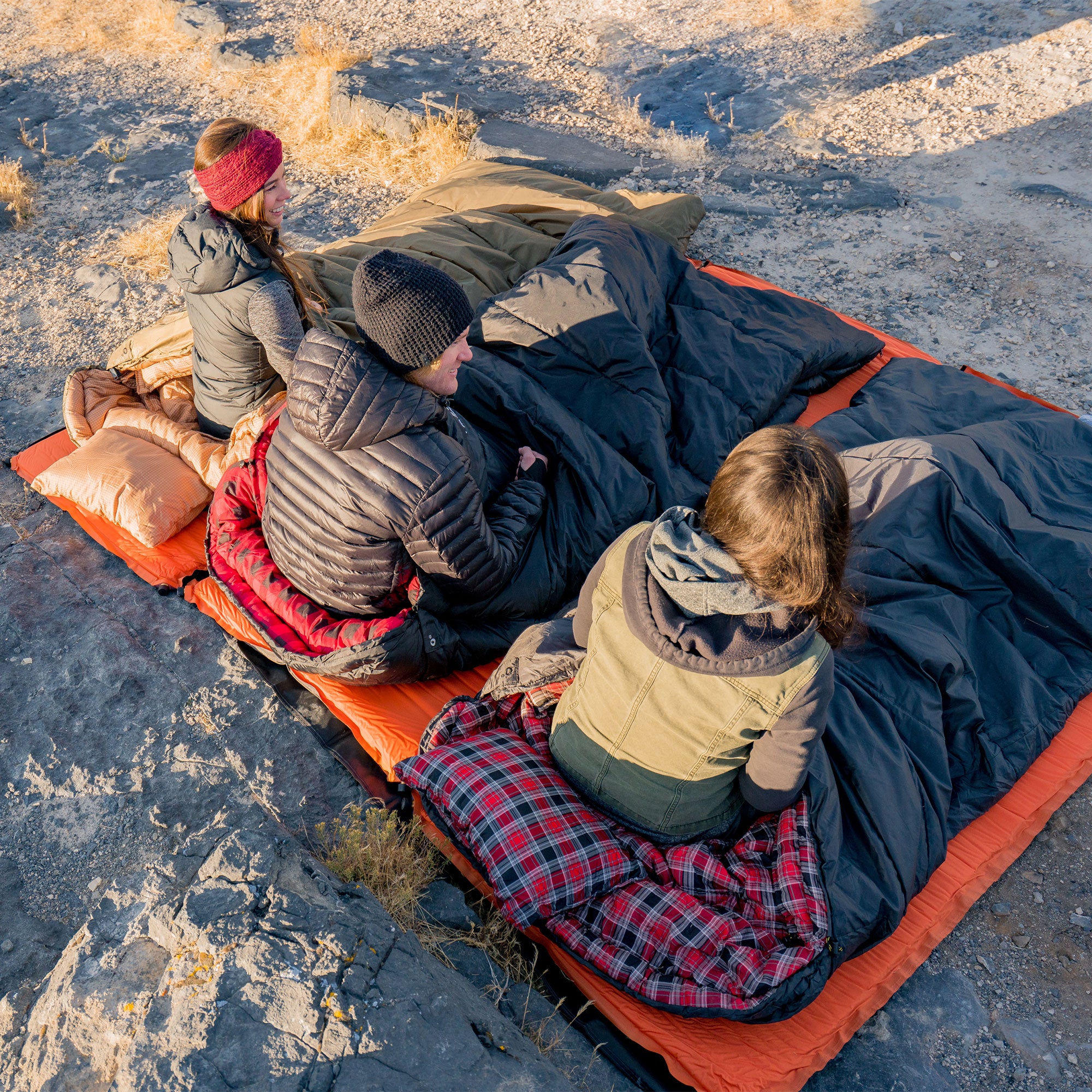 TETON Celsius XXL 0 Degree Right Zipper Sleeping Bag for Camping,Black(Open Box) - VMInnovations
