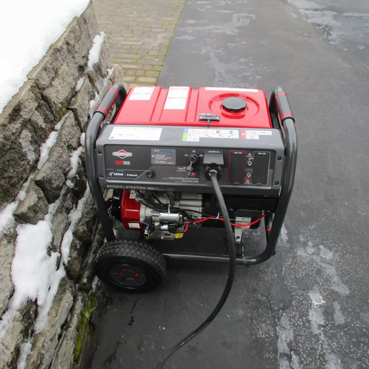 Briggs and Stratton Elite Series 8000 Watt Portable Generator with CO Guard