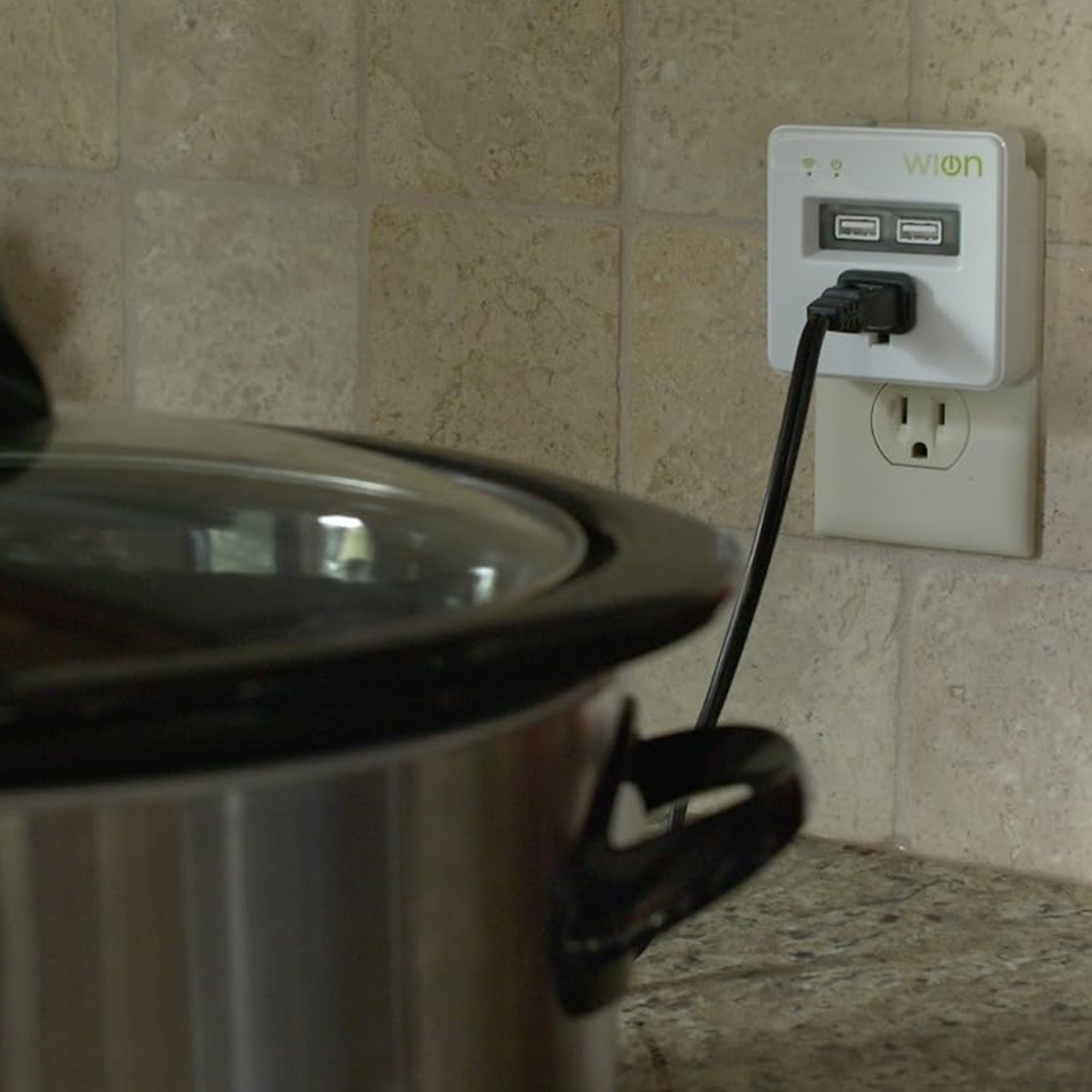 Wion 15 Amp Grounded WiFi Receptacle, 2 USB Ports, On/Off Settings (Open Box) - VMInnovations