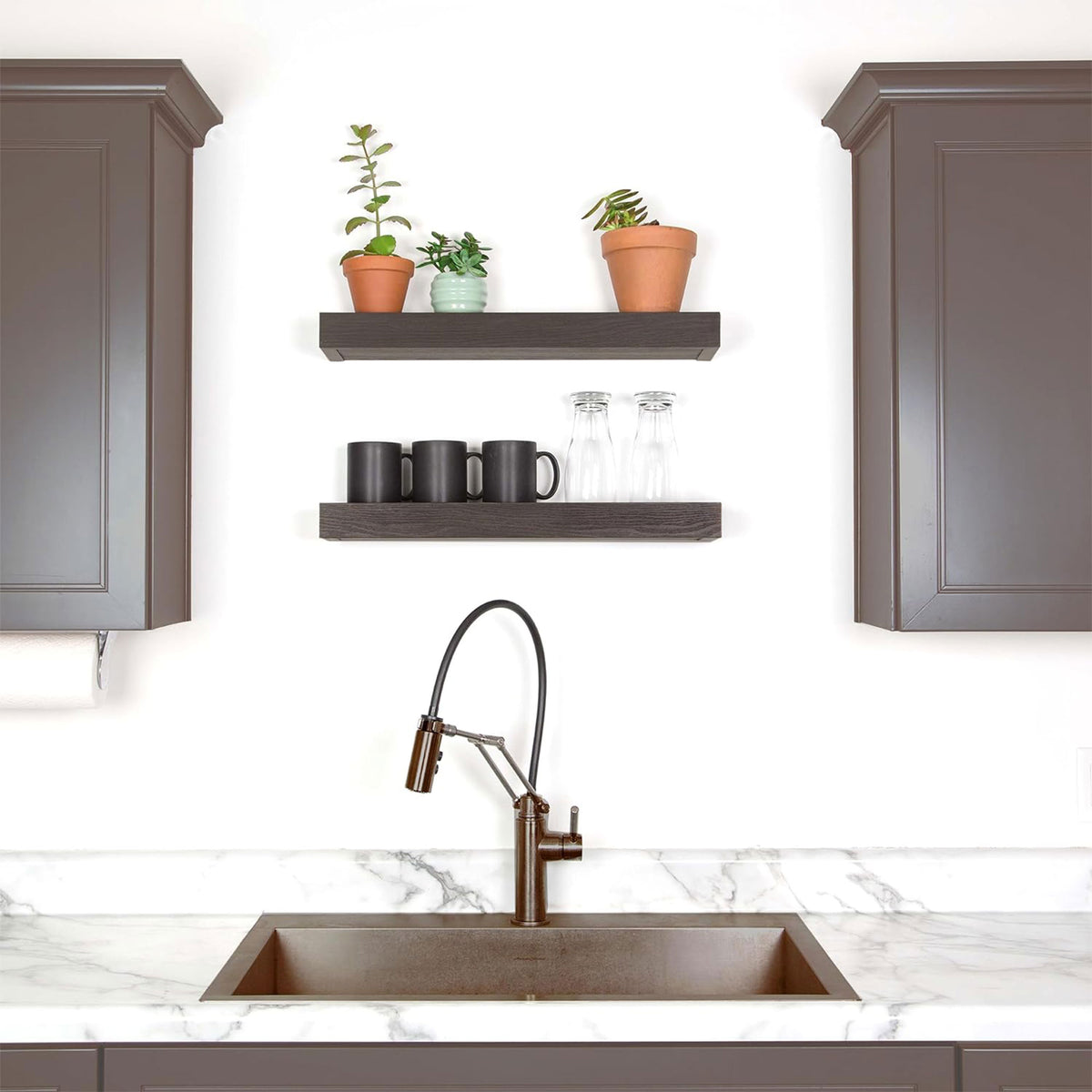 High & Mighty 18 Inch Modern Floating Shelf Holds Up To 15 lbs (2 Pk) (Open Box)