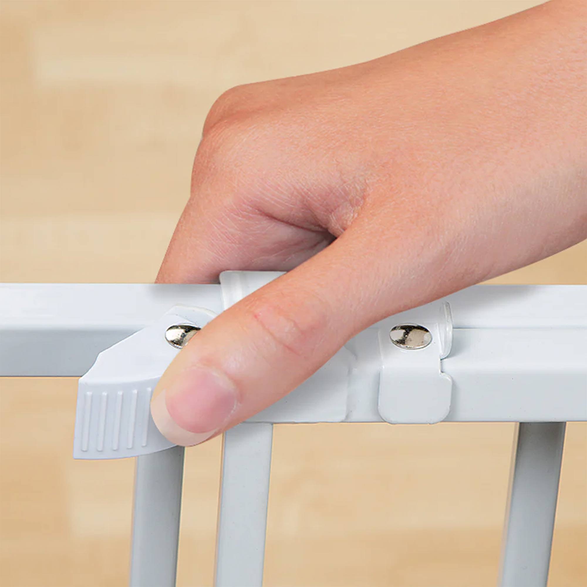 Ingenuity 30" Summer Infant Top of Stairs Simple to Secure Baby Gate, White - VMInnovations