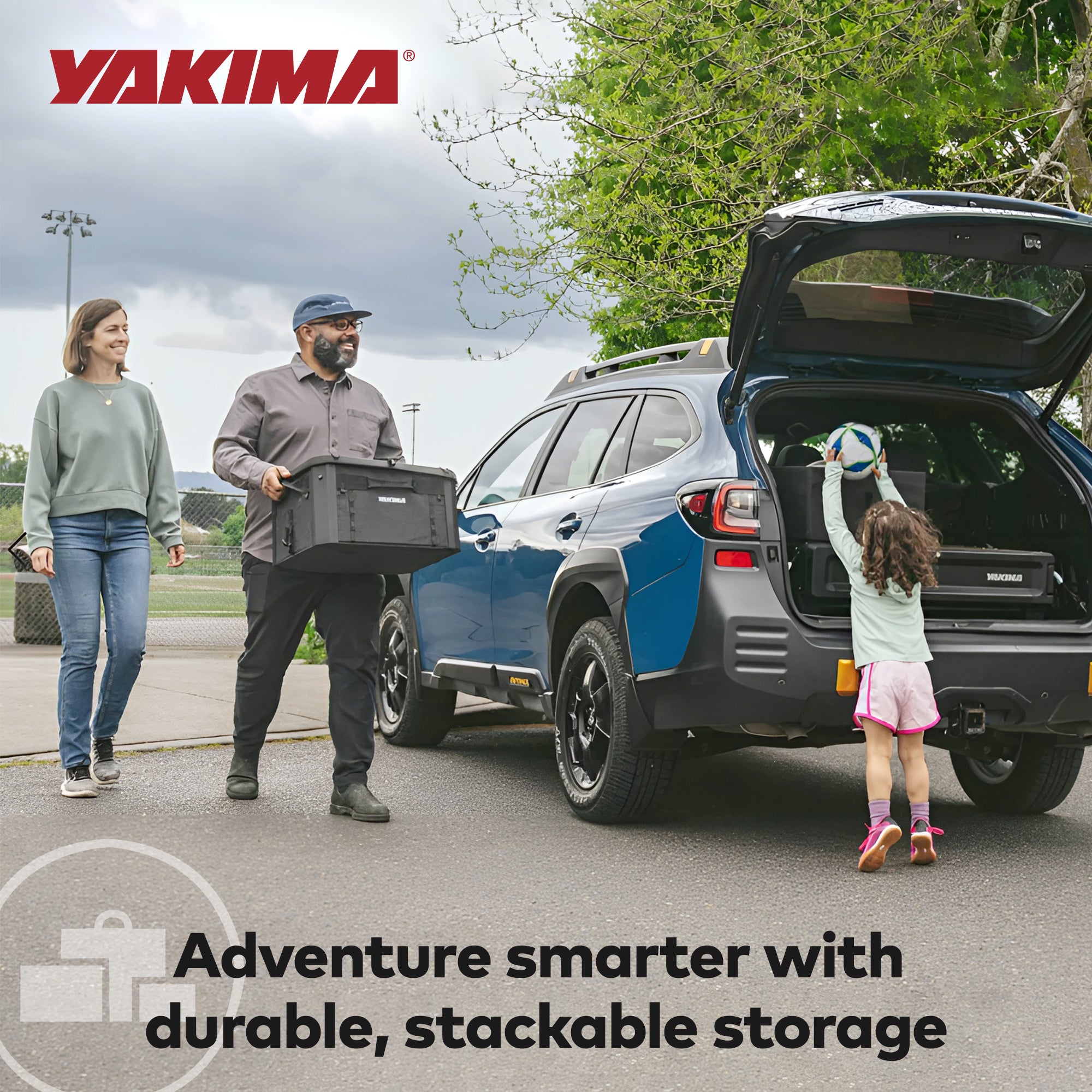Yakima MOD GearCrate Medium Stackable Premium Tote with Lid and Divider, Black - VMInnovations