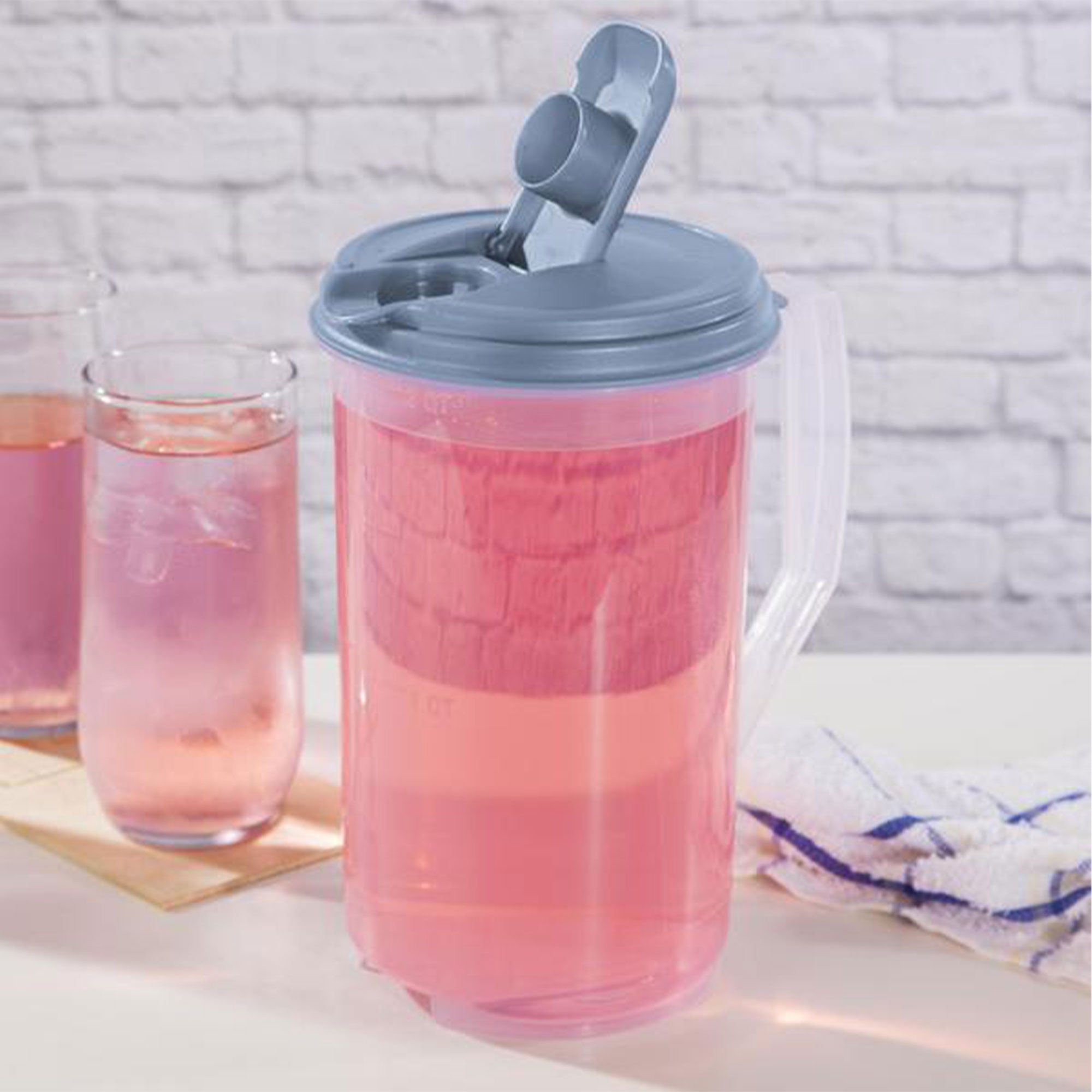 Sterilite 2 Quart Plastic Hinged Pitcher with Comfort Grip Handle, Blue, 12-Pack - VMInnovations