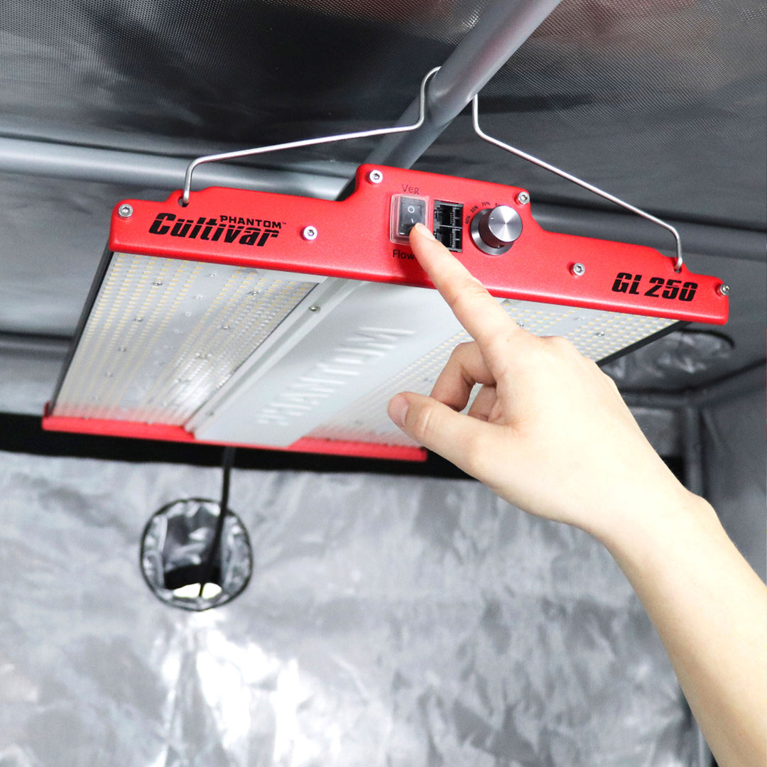 PHANTOM Cultivar GL250 250 Watt 120 Volt LED Aluminum Grow Tent Plant Light, Red - VMInnovations