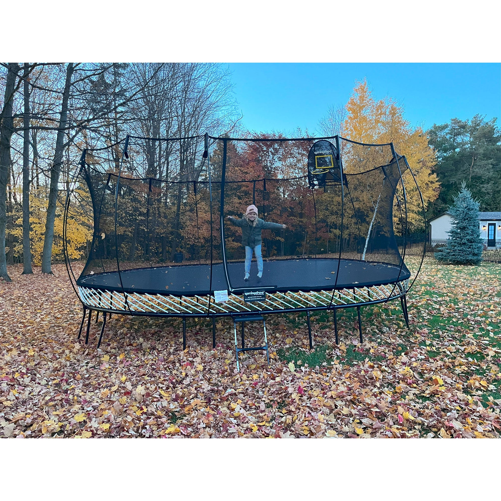 Springfree Trampoline 12' x 19' Oval Trampoline w/Basketball FlexrHoop Accessory - VMInnovations