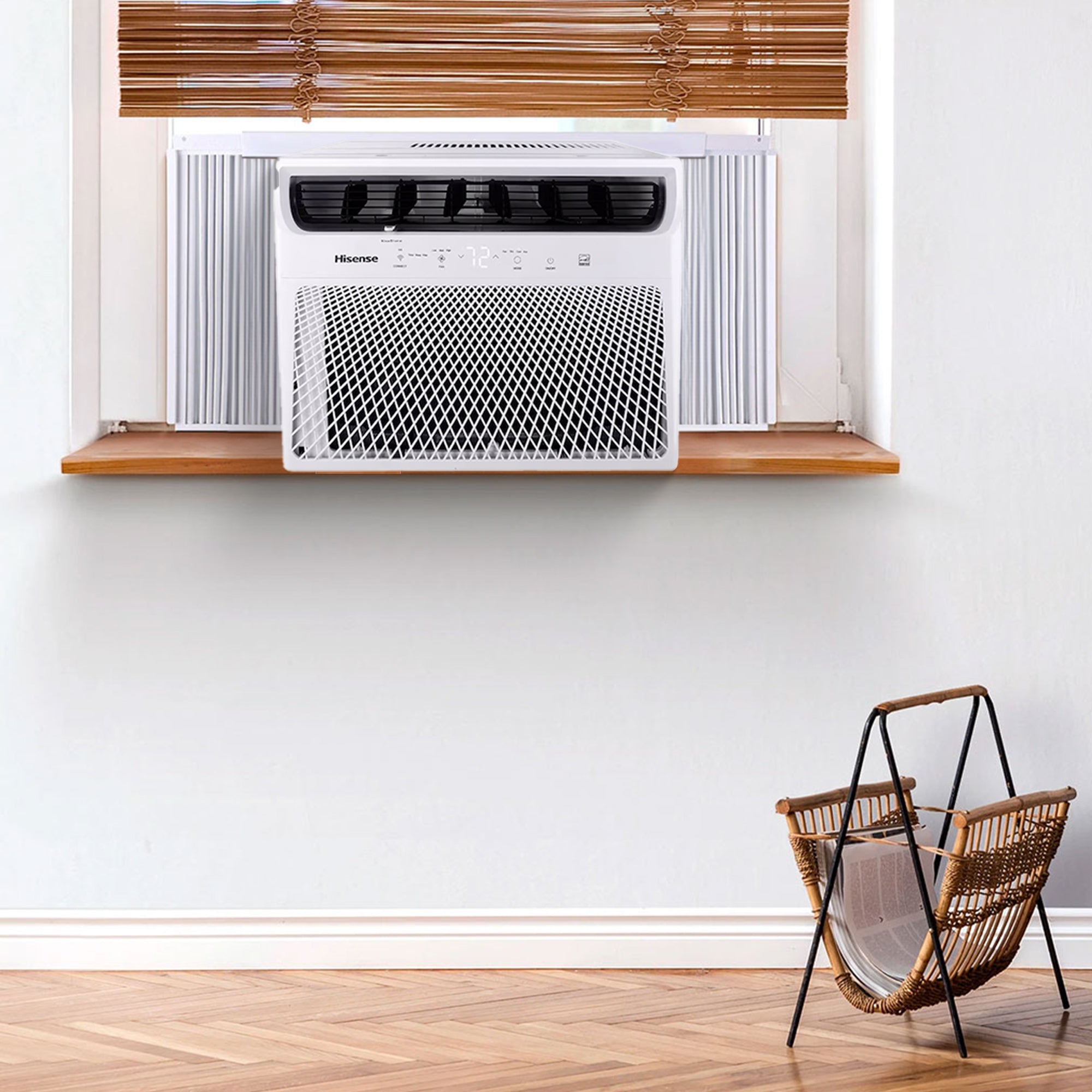 Hisense 700 Sq ft Air Conditioner w/Remote, 3 Modes & 4 Way Air Direction (Used) - VMInnovations