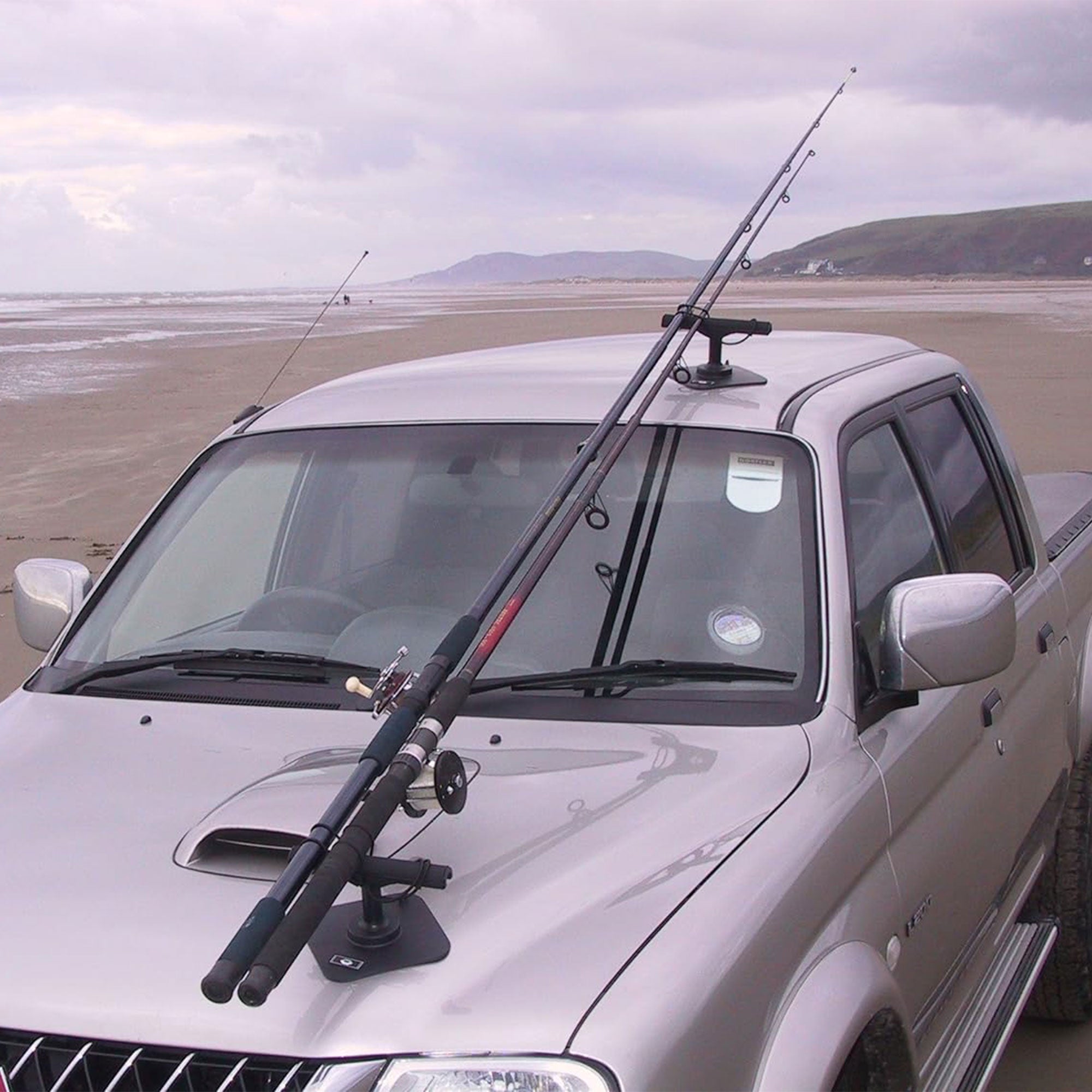Vac Rac Combi Short Haul External Magnetic Rod Rack Holds Up To 4 Rods and Reels - VMInnovations