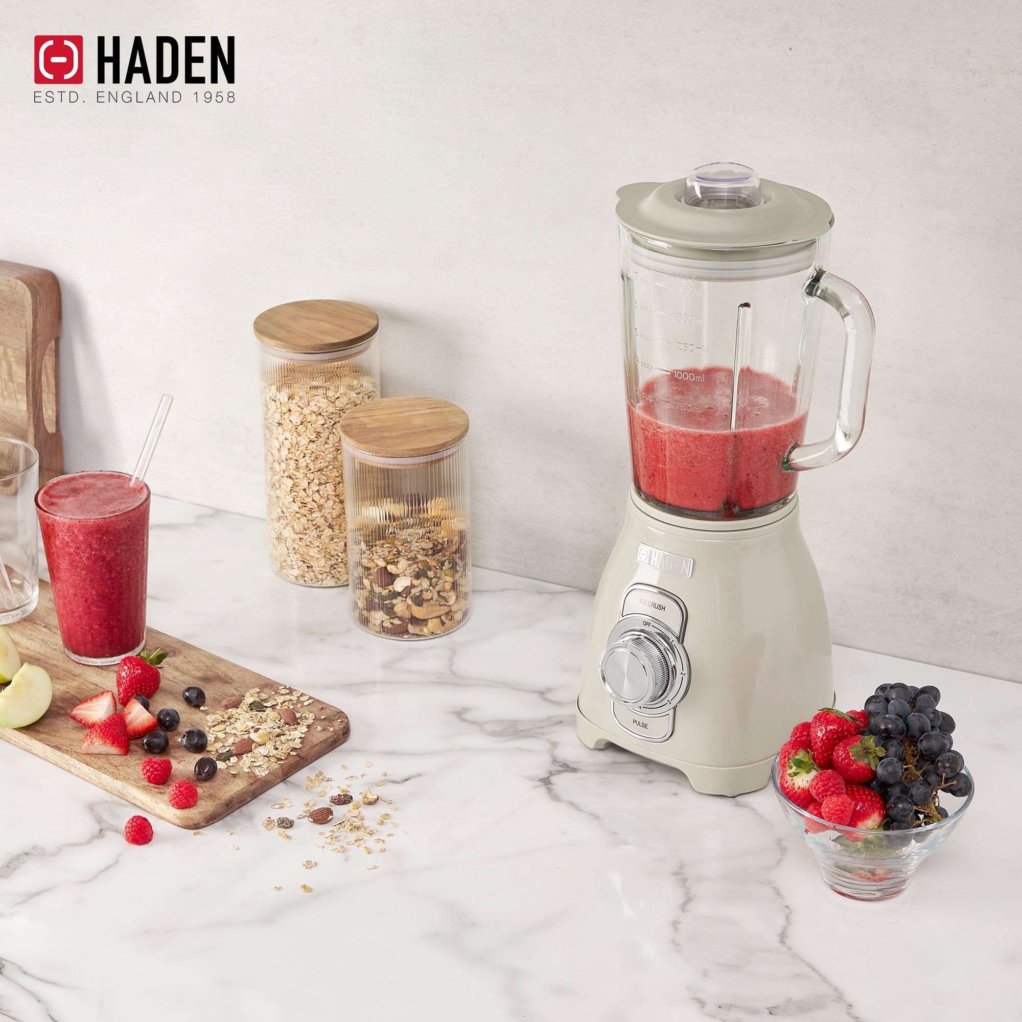Haden 1.75 Liter Glass Jug 700W Motor Power Blender, Putty/Chrome (Open Box) - VMInnovations