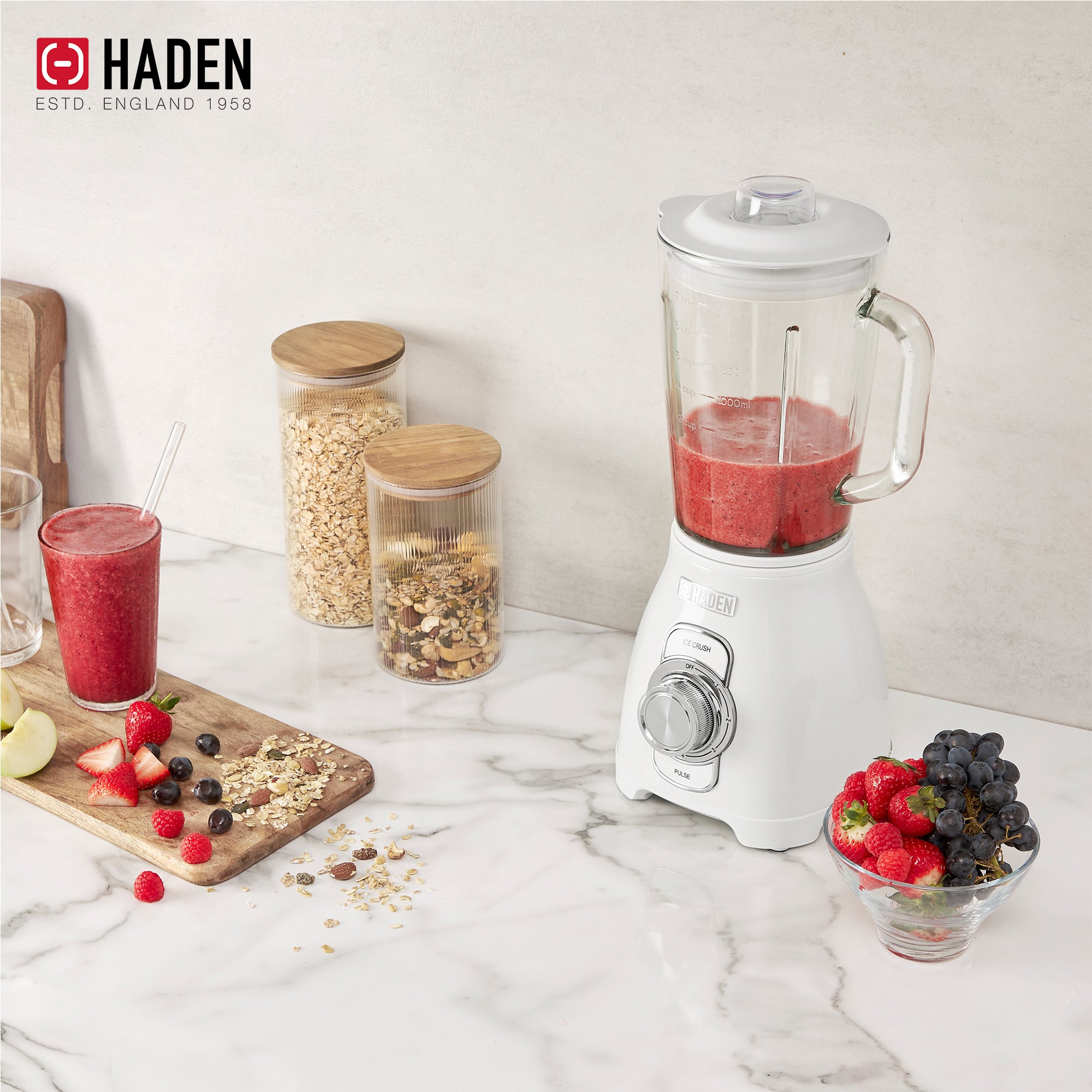 Haden Stainless 1.75L Glass 700W Motor Power Blender, Ivory/Chrome (Open Box) - VMInnovations