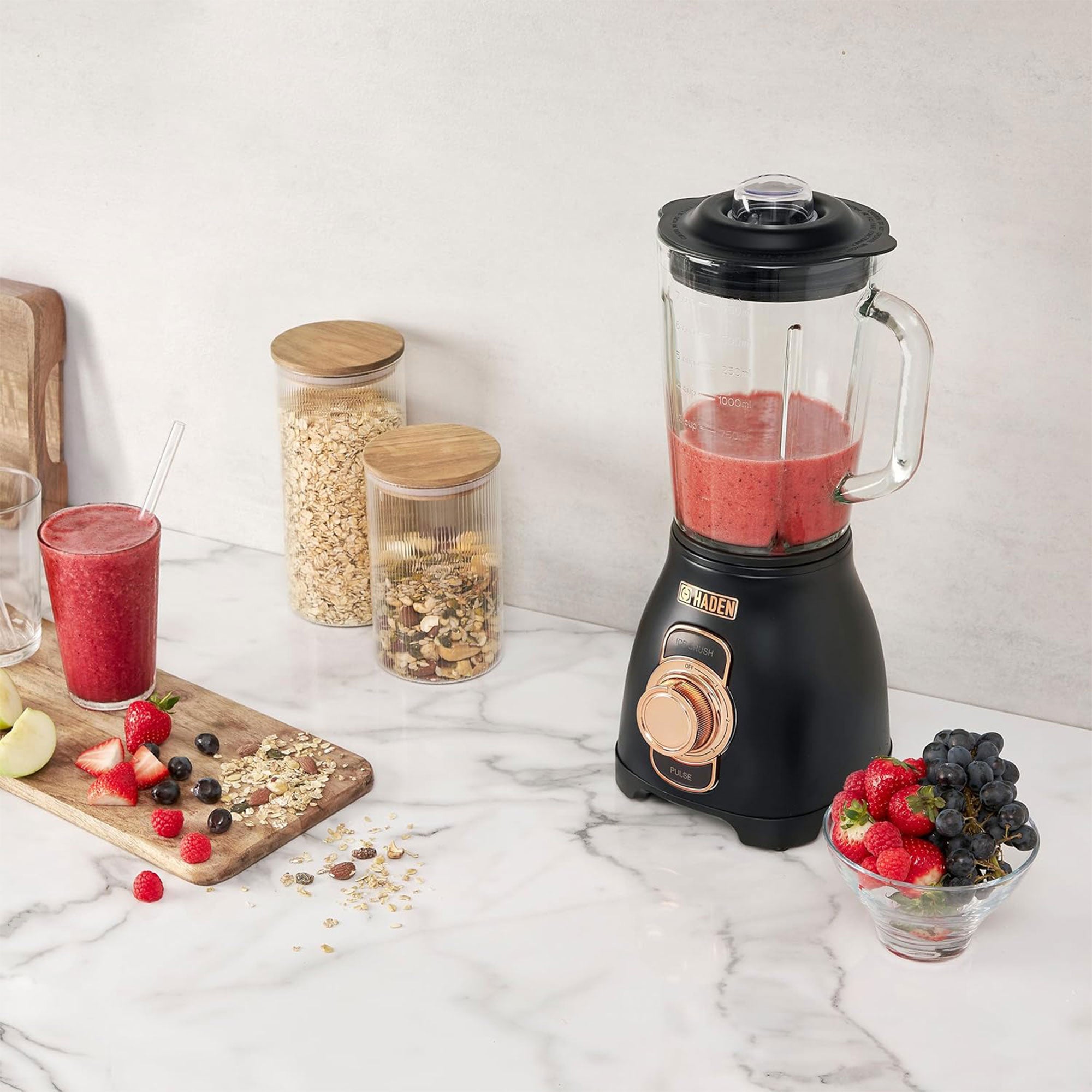 Haden Stainless 1.75 Lt Glass Jug 700W Power Blender, Black/Copper(Open Box) - VMInnovations