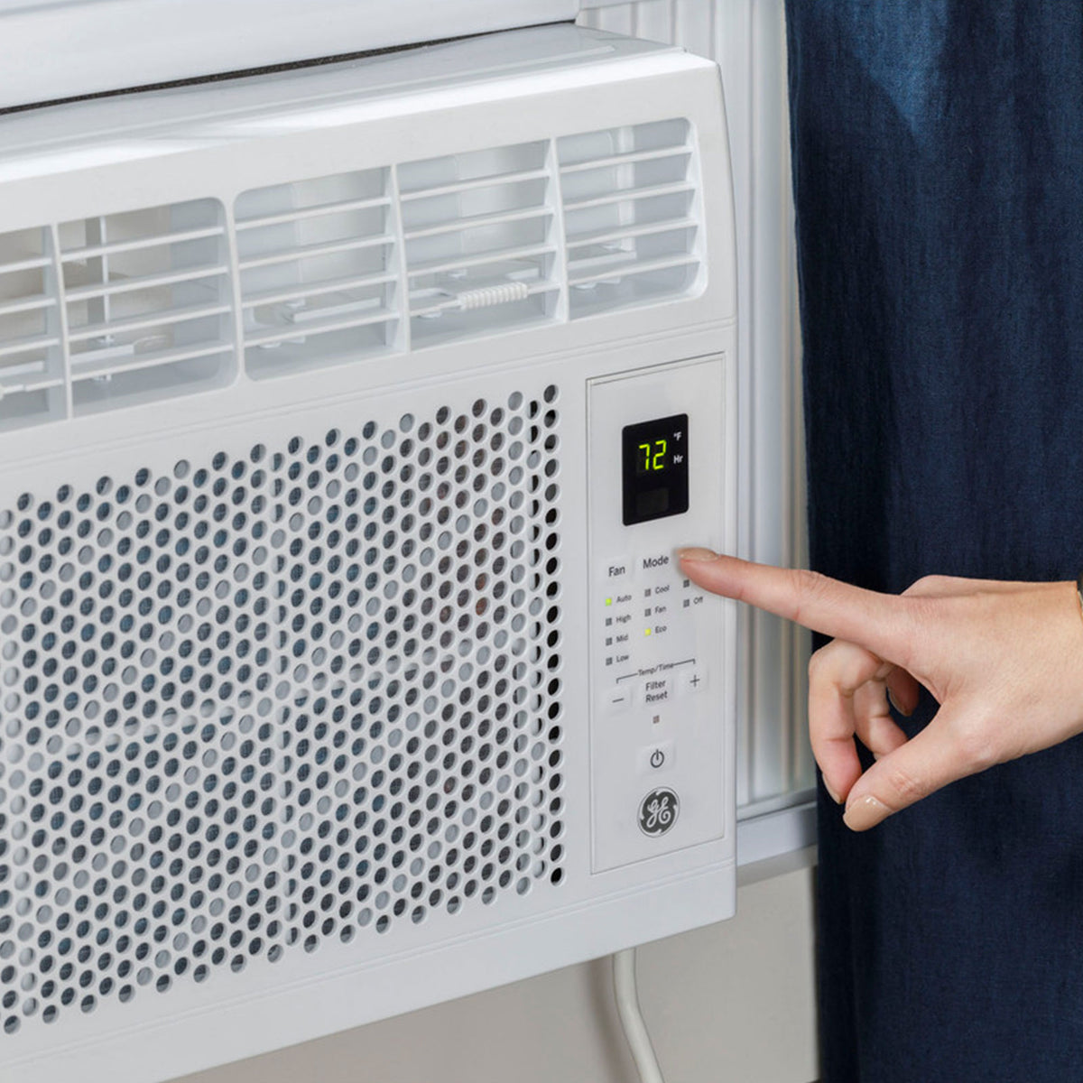 GE 5000BTU Window Air Conditioner Covers up to 150 Sq Ft (Certified Refurbished)