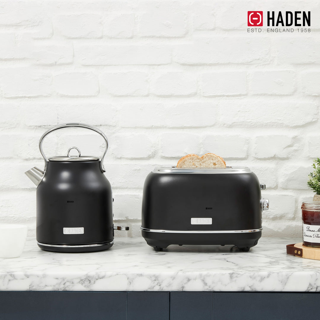 Haden Heritage 2 Slice Wide Slot Toaster & Electric Water Kettle, Black & Chrome - VMInnovations