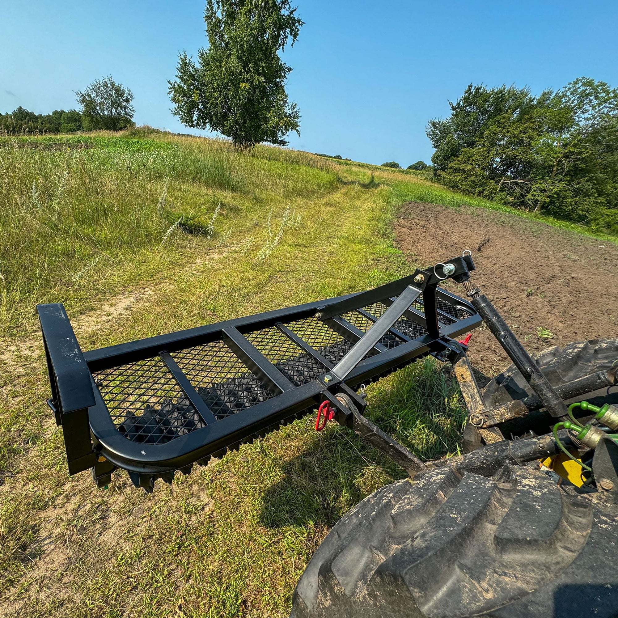 Field Tuff 5 Feet 3 Point Cultipacker, Cast Iron Wheels, 60 Inch Working Width - VMInnovations