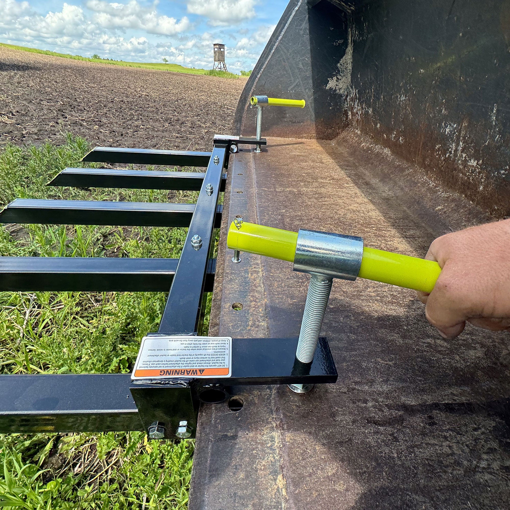 Field Tuff Debris Forks for Skid Loader or Tractor, 2500 lb. Capacity, Black - VMInnovations