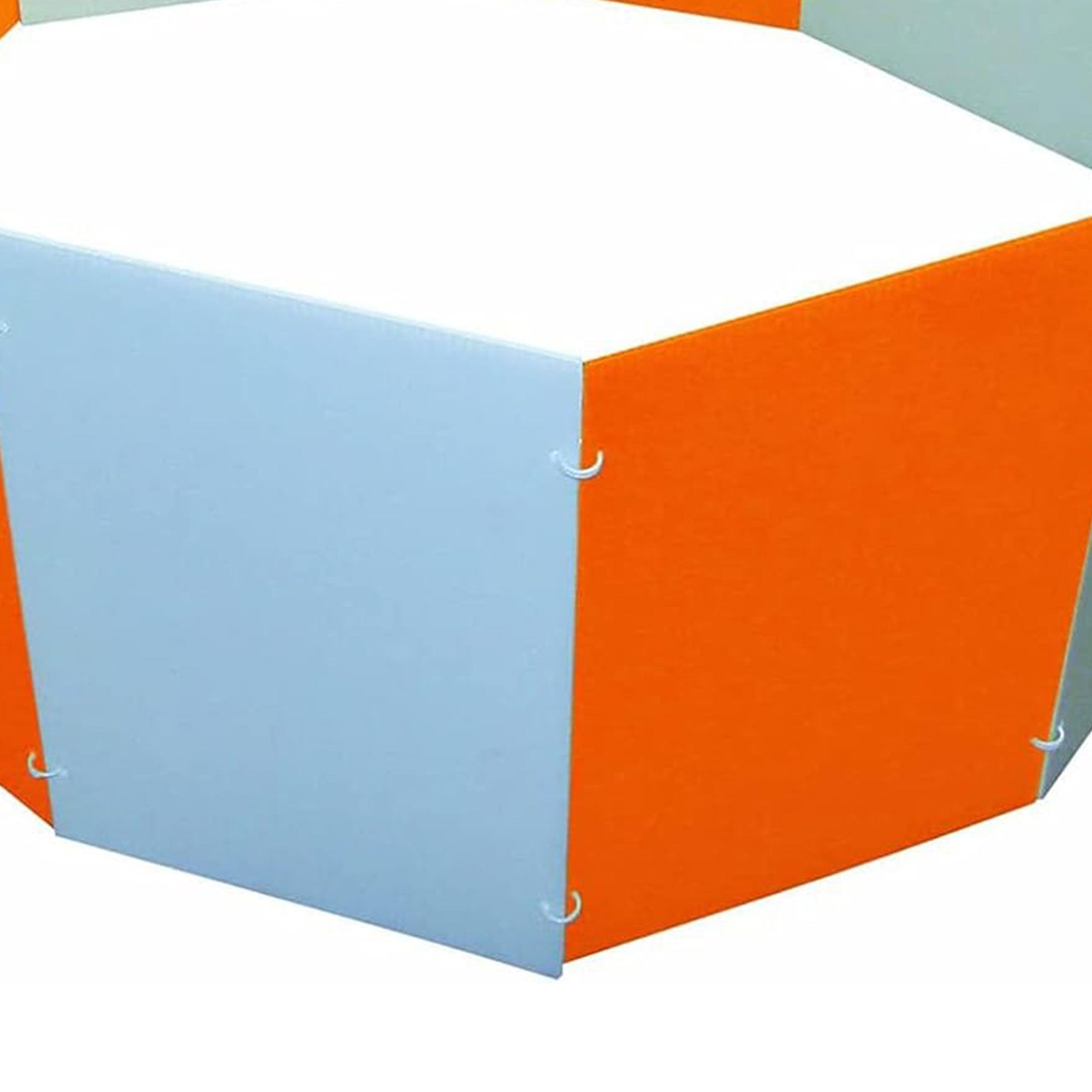 Farm Innovators Baby Chick Starter Home for Lawn and Poultry Habitat Supplies - VMInnovations