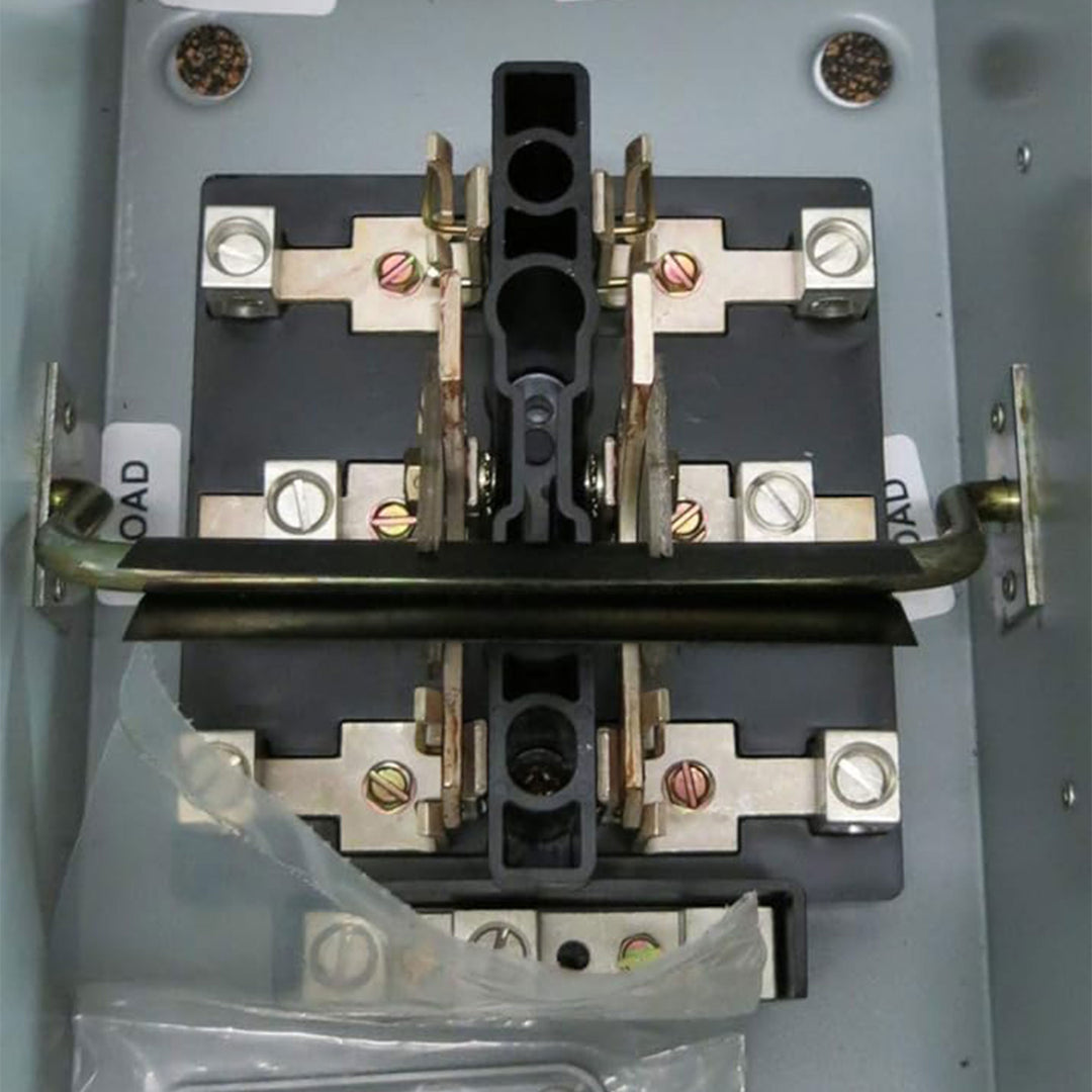 GE Outdoor Double Pole Double Throw Safety Switch, 100 Amp, Manual Disconnect - VMInnovations