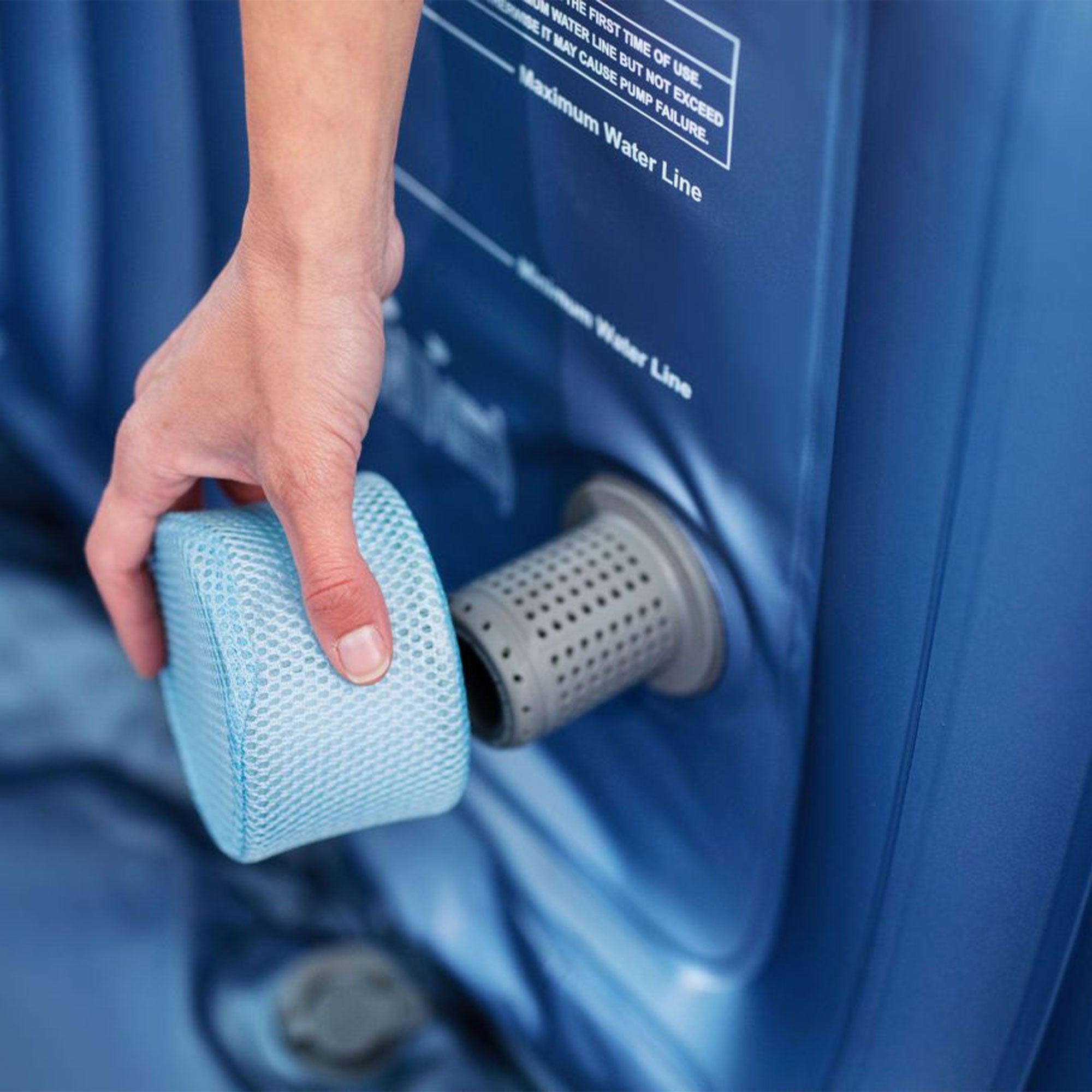 MSpa Square Inflatable 4 to 6 Person Bubble Spa w/Energy Efficient Cover, Tekapo - VMInnovations