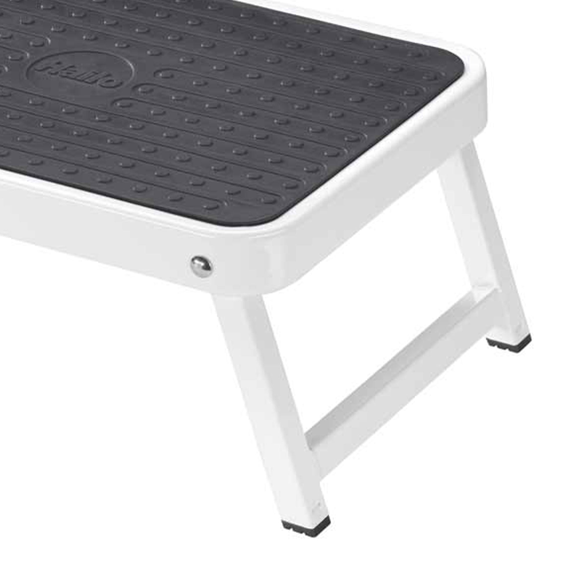 Hailo Folding Step Stool, OneStep Platform, Non-Skid, 330 Lbs Capacity (Used) - VMInnovations