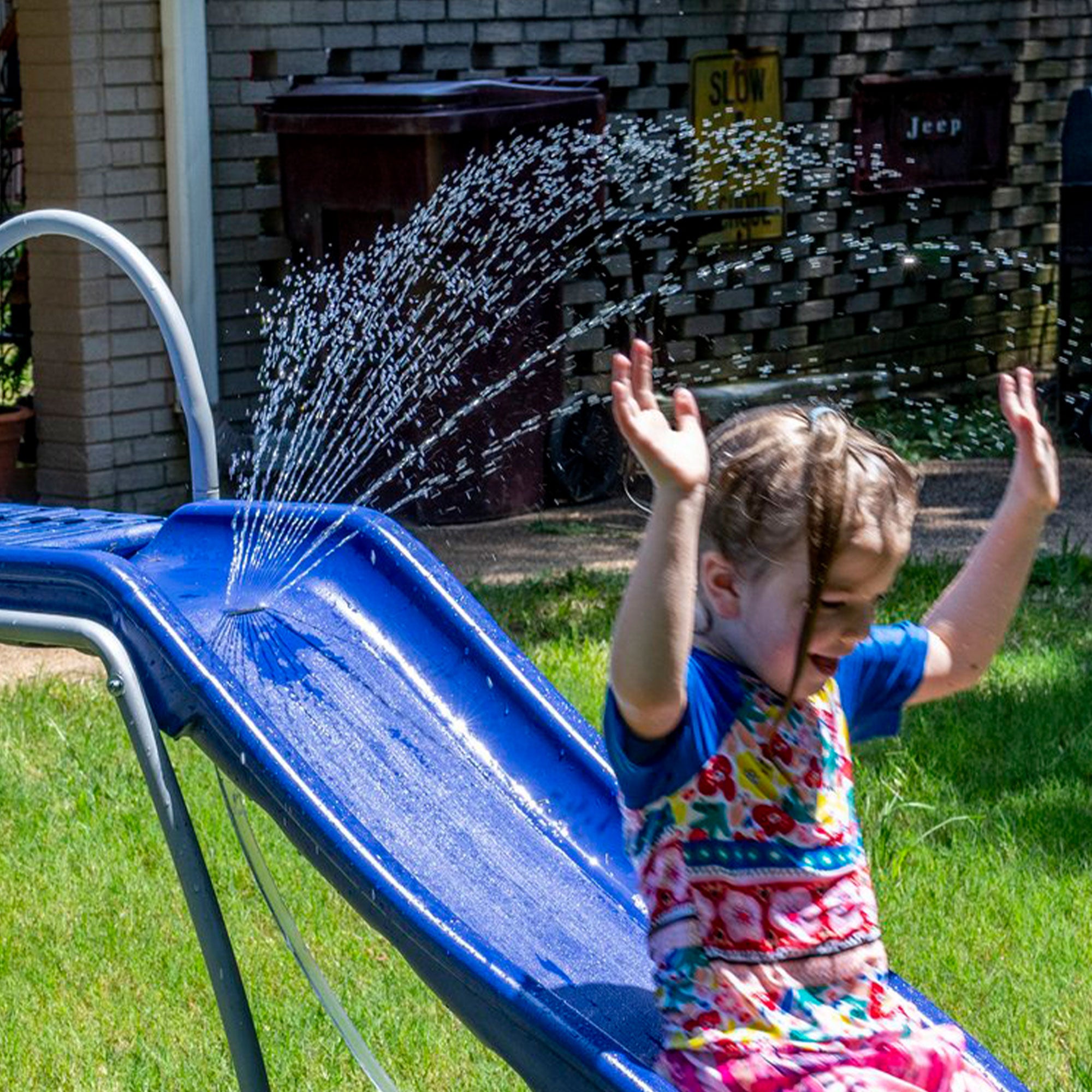 XDP Recreation 6ft Water Slide Plus, Built In Adjustable Sprinkler (Open Box) - VMInnovations