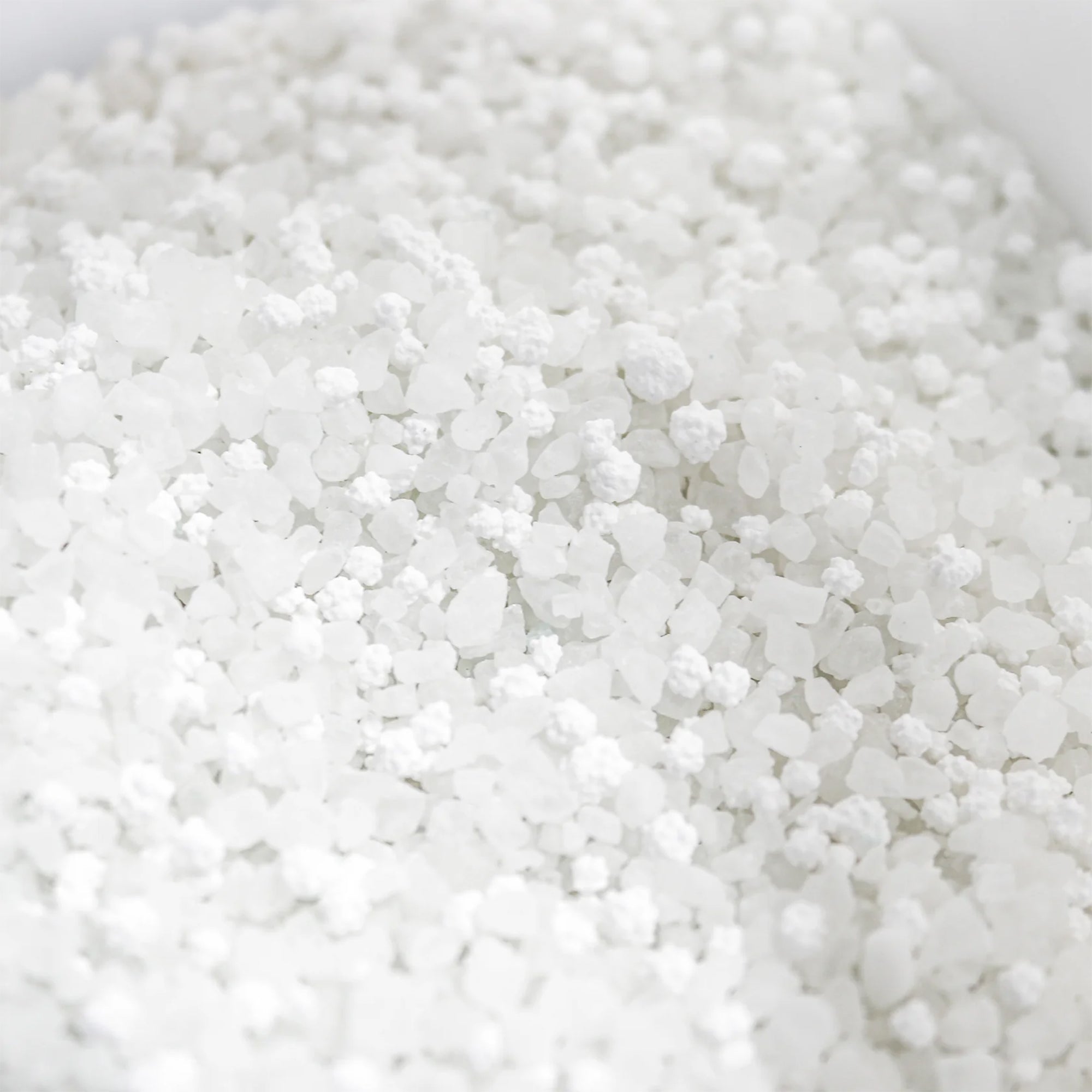 Snow Joe Calcium Chloride Blend Deicer & Snow Removal, 40 Lbs, Blue, AZ-40-ESB - VMInnovations