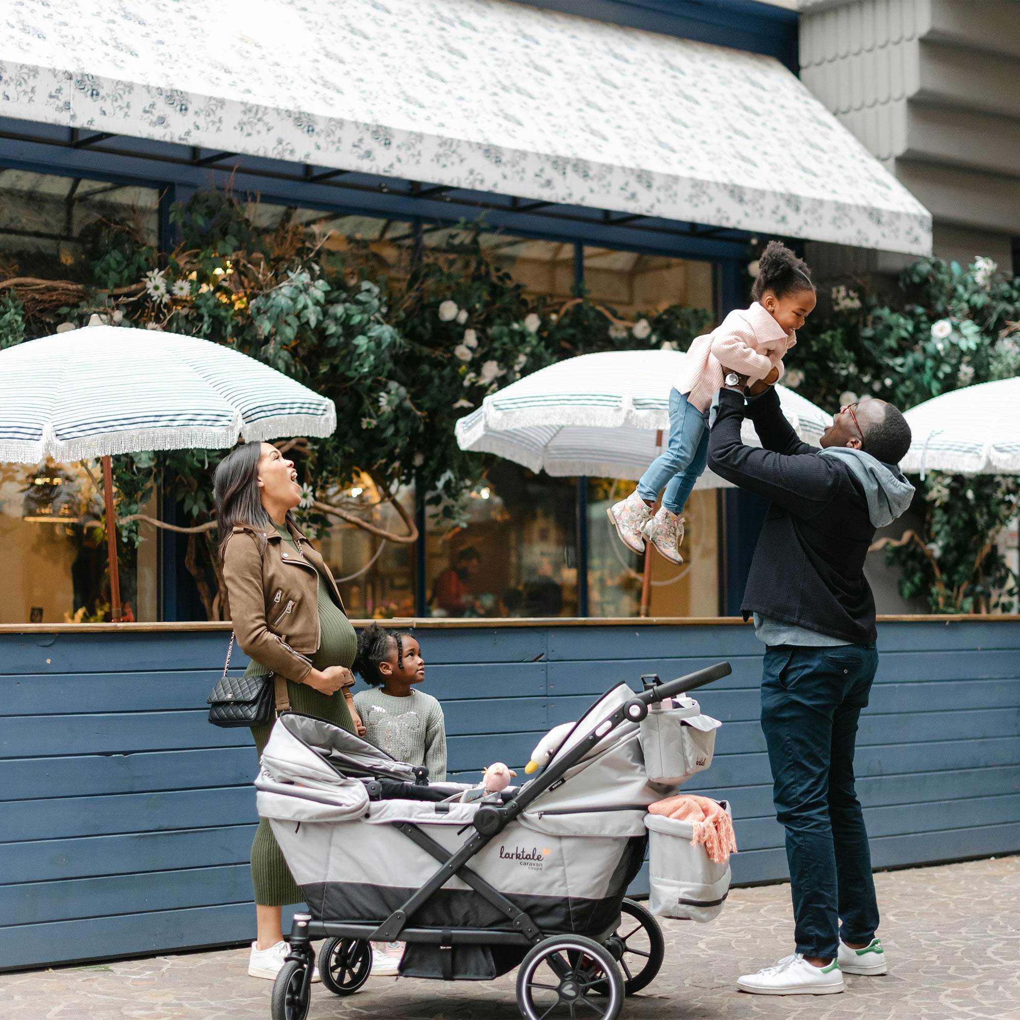 Larktale Caravan Coupe Quad Compact Stroller Reclining 4-Seat Wagon (Open Box) - VMInnovations