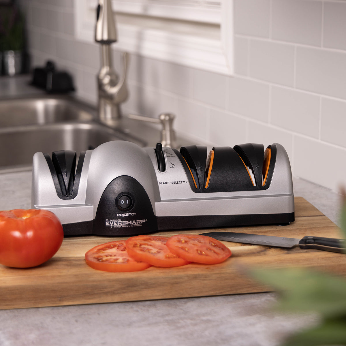 Presto Professional EverSharp Electric Knife Sharpener with 3-Stages (Open Box) - VMInnovations