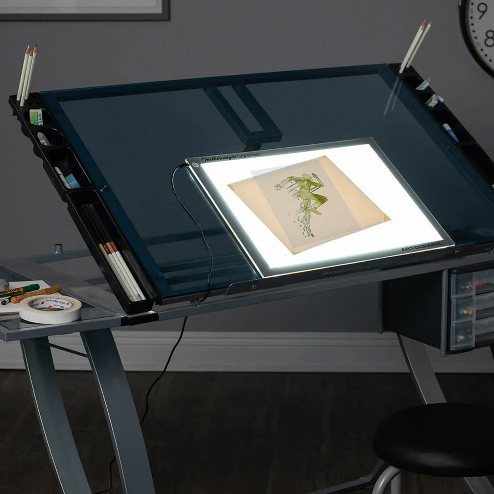 Artograph Featherweight Dimmable Slim Lightpad for Drawing & Tracing (Open Box) - VMInnovations