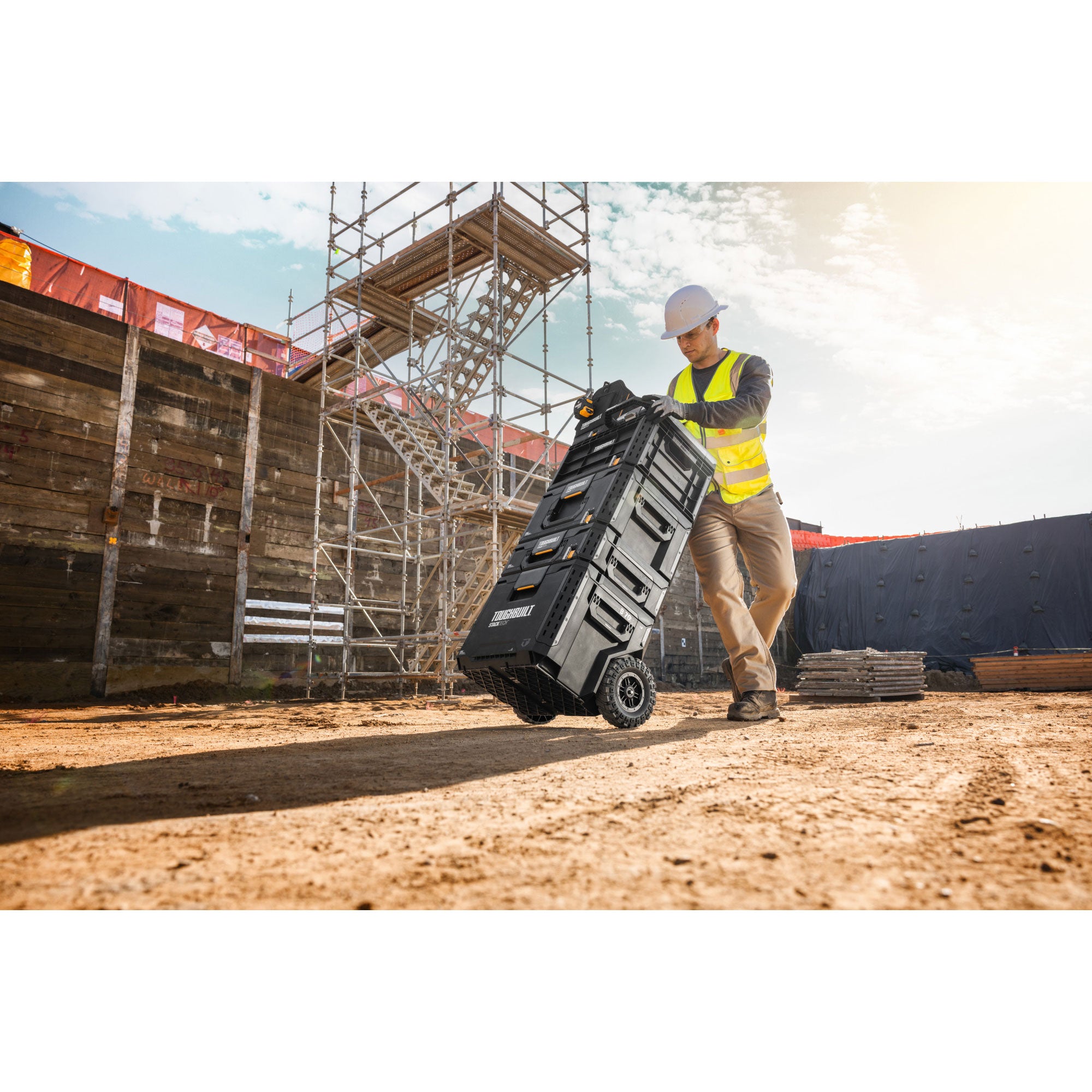 ToughBuilt StackTech Large Tool Box w/Auto-Locking Interface & Tray (Open Box) - VMInnovations