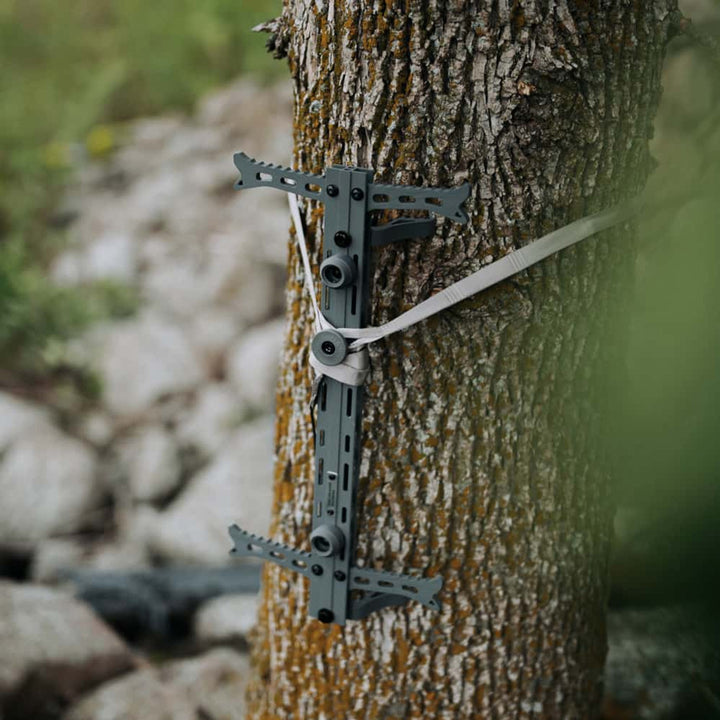 Hawk Helium 4PK Aluminum Climbing Sticks, Tree Stand Hunting Gear 20"(Open Box)