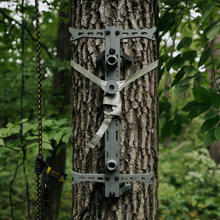 Hawk Helium 4PK Aluminum Climbing Sticks, Tree Stand Hunting Gear 20"(Open Box)