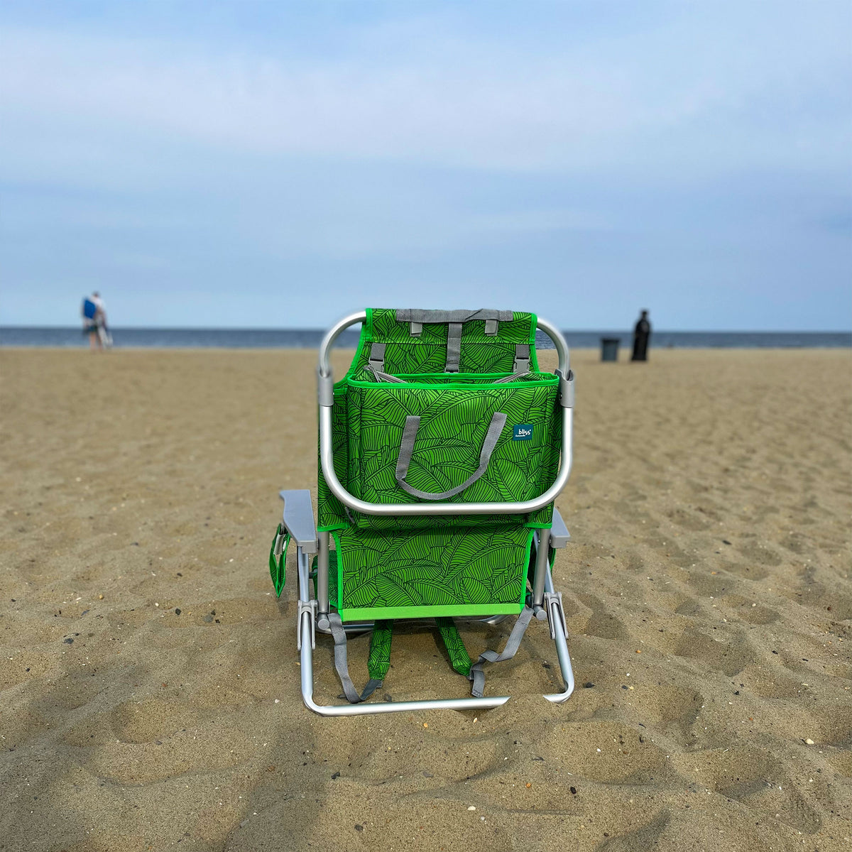 Bliss Hammocks Folding Beach Chair Recliner w/ Detachable Cooler (Open Box) - VMInnovations