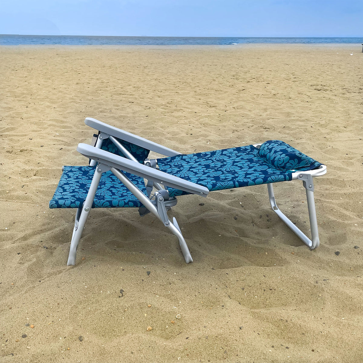 Bliss Hammocks Folding Beach Chair, Backpack Recliner with Towel Rack (Open Box) - VMInnovations