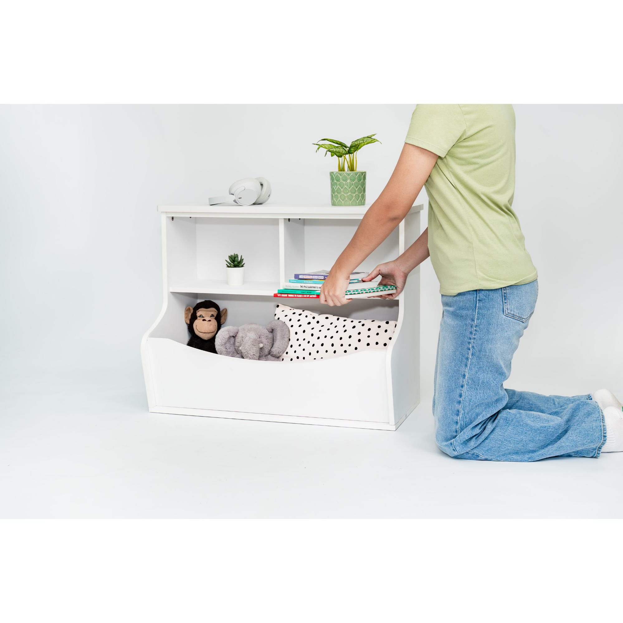PJ Wood Multi-Functional Bookcase, Store or Display Books of Different Sizes - VMInnovations