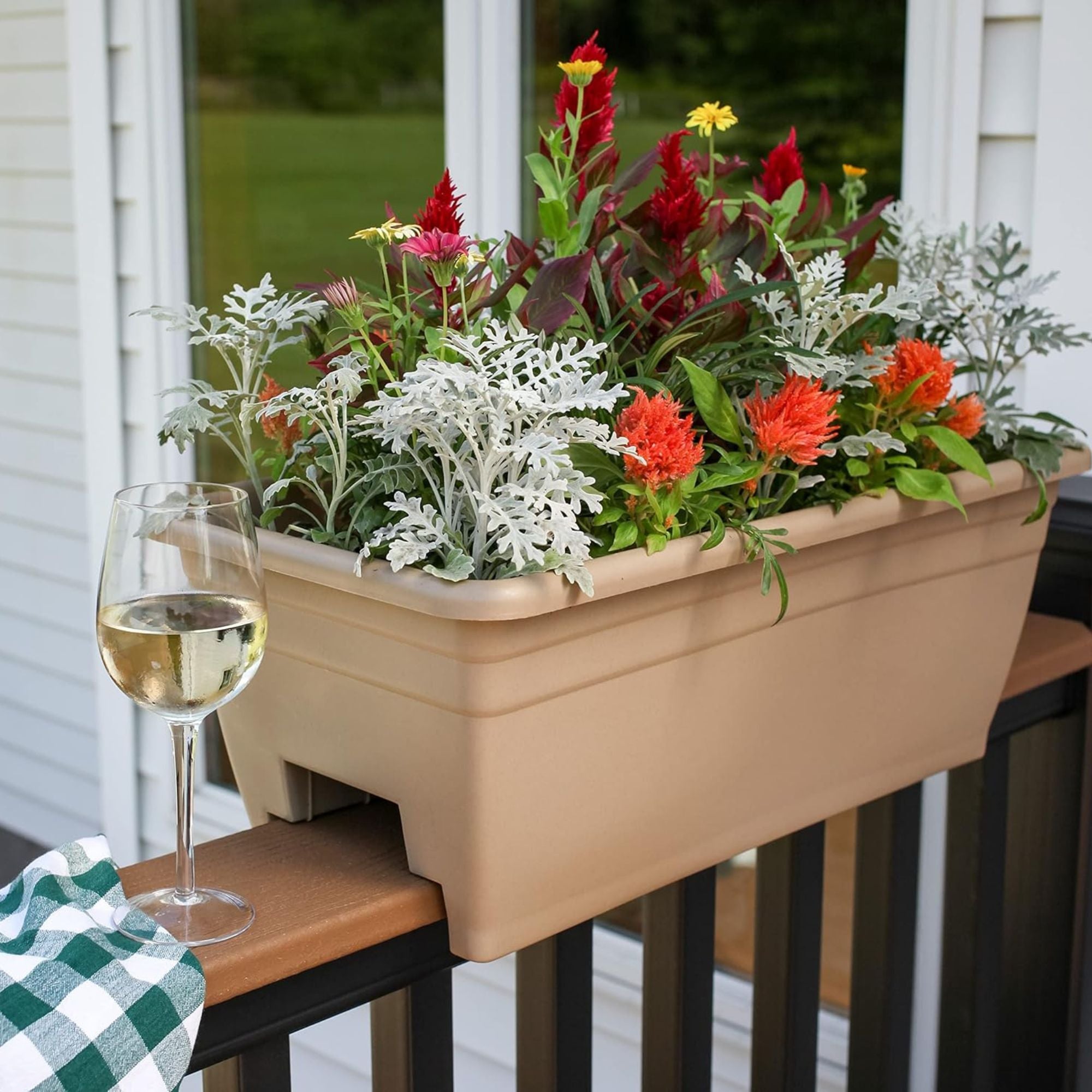 The HC Companies Railing Planter Box with Removable Drain Plugs, 24", (Open Box) - VMInnovations