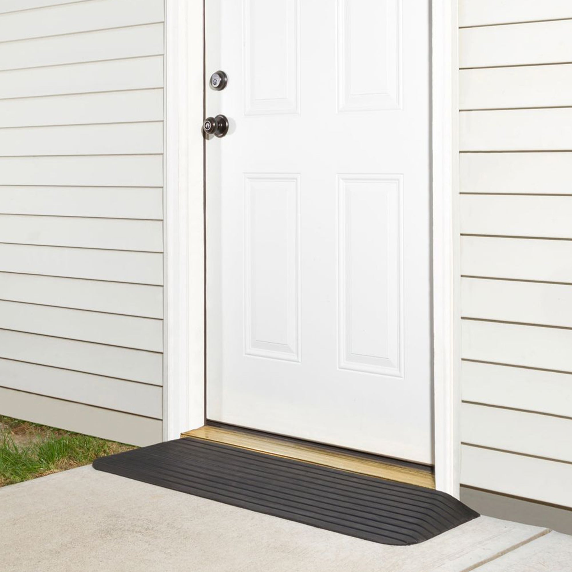Silver Spring Rubber Threshold Ramp for Wheelchairs, Scooters & More, 1.5" Rise