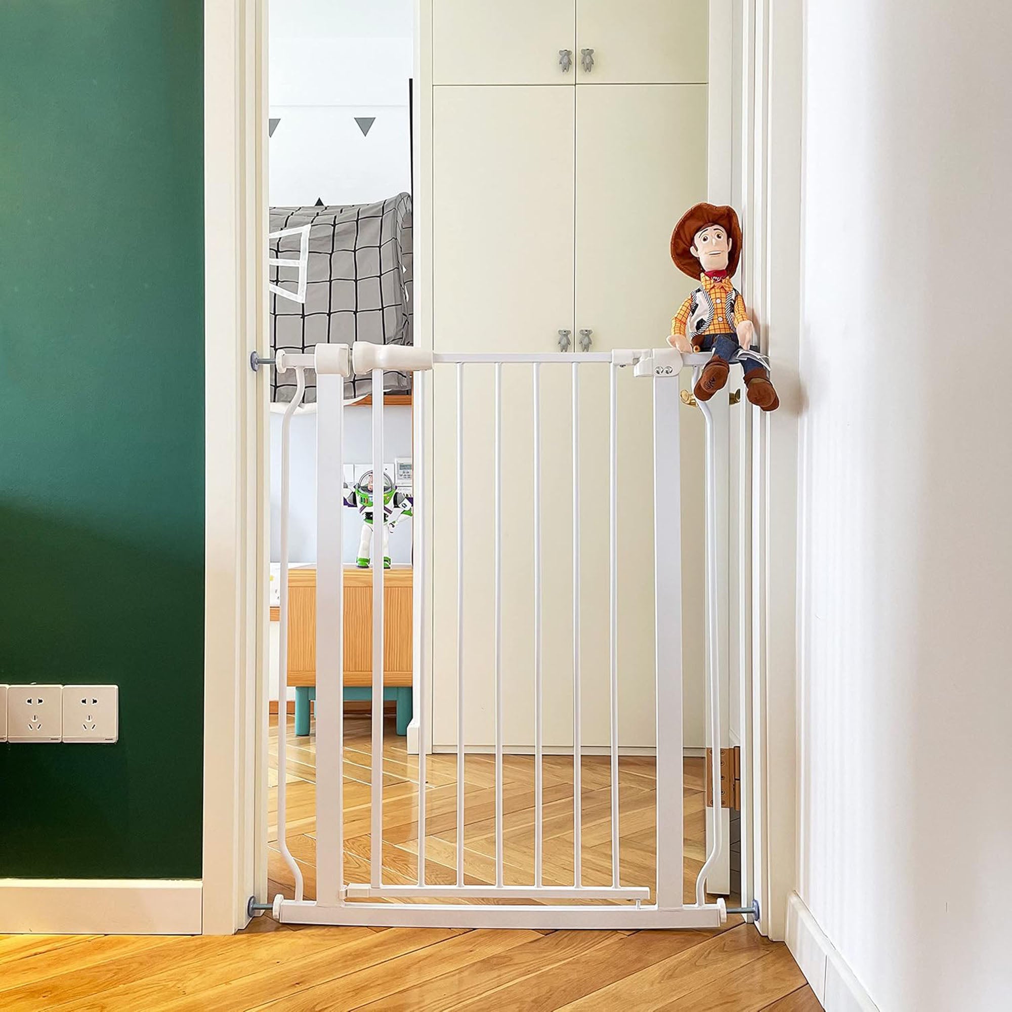 BalanceFrom Walk Thru Safety Gate, Fits 29.1-33.8" Openings, 36” Tall (Open Box) - VMInnovations